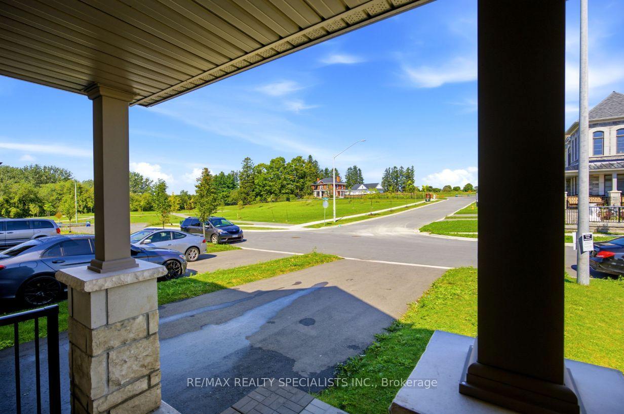 Photo 35 of 27 Salmon Crescent, Clarington, Newcastle — HOMEH
