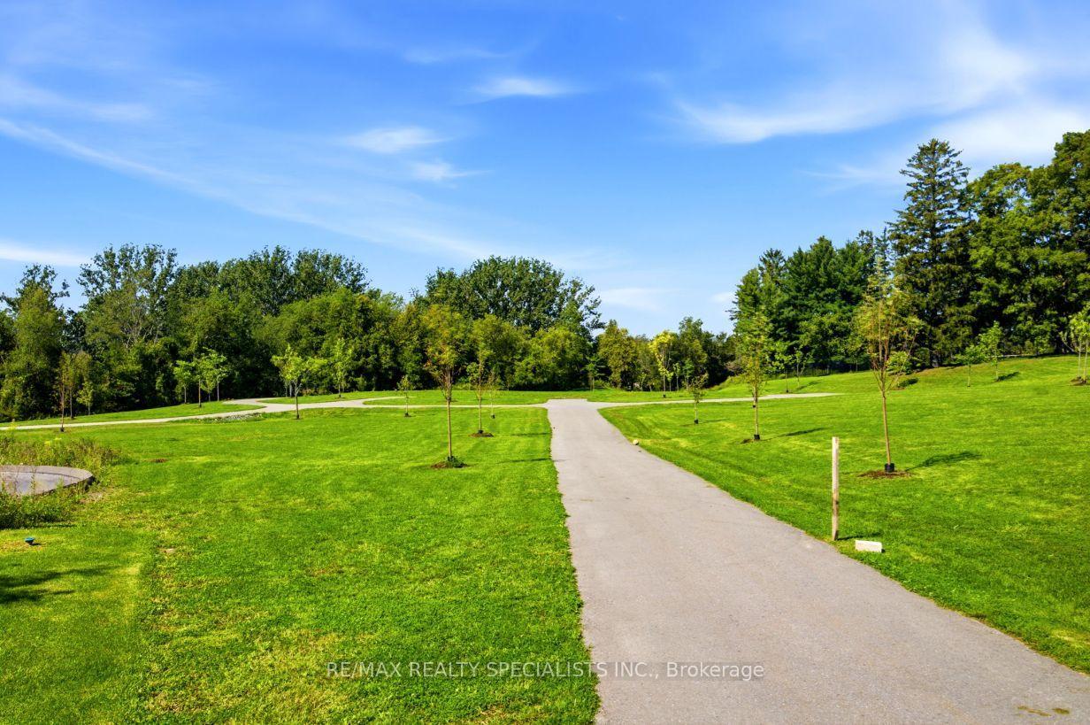 Photo 36 of 27 Salmon Crescent, Clarington, Newcastle — HOMEH