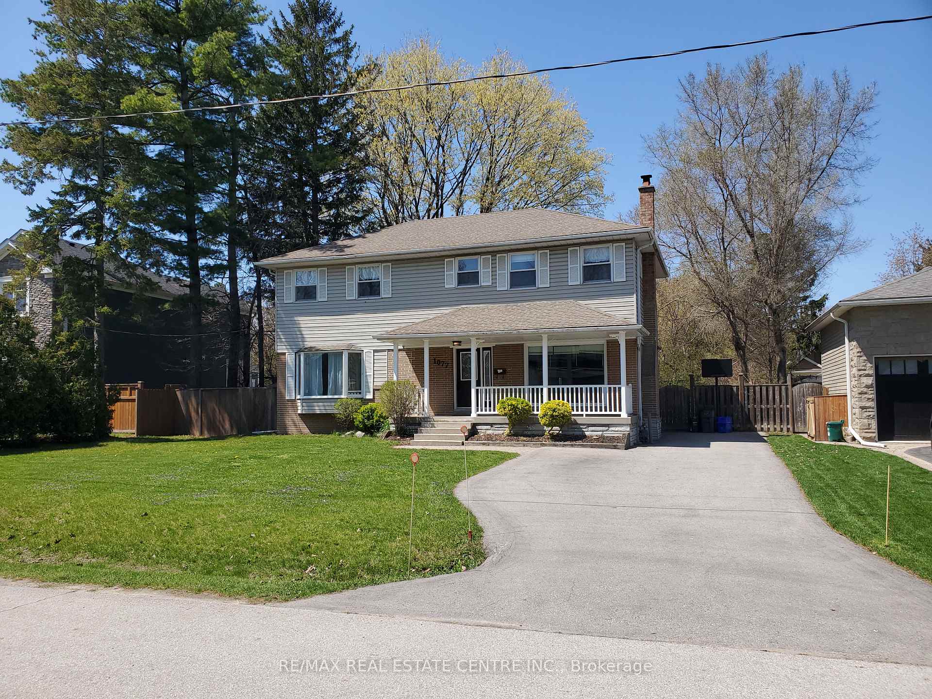 Photo 1 of 1077 Selby Avenue, Oakville, West — HOMEH