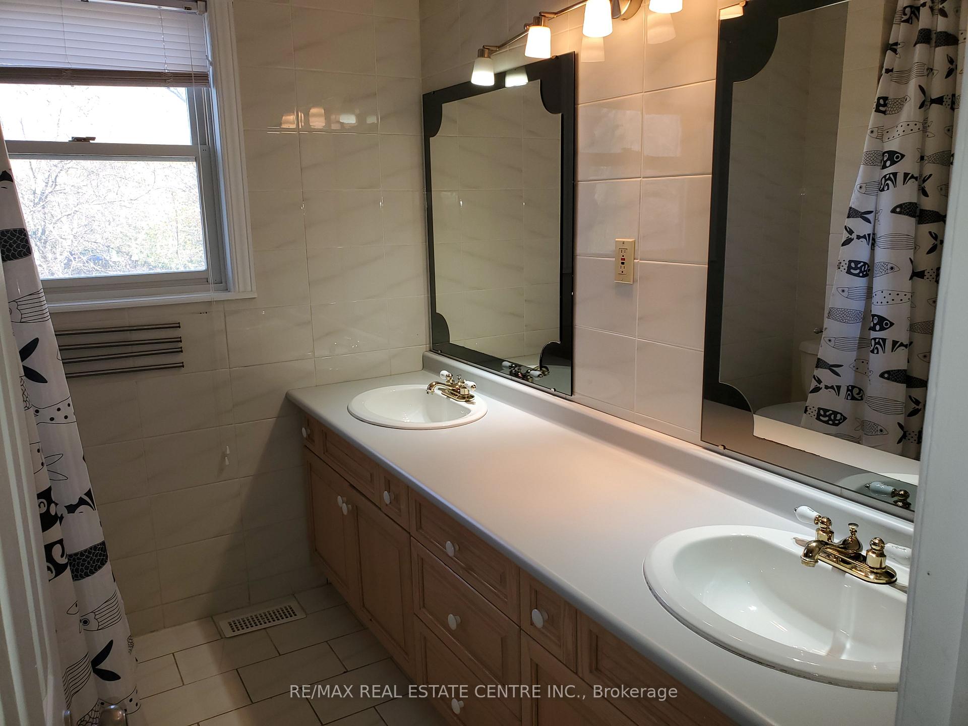 Photo 29 of 1077 Selby Avenue, Oakville, West — HOMEH