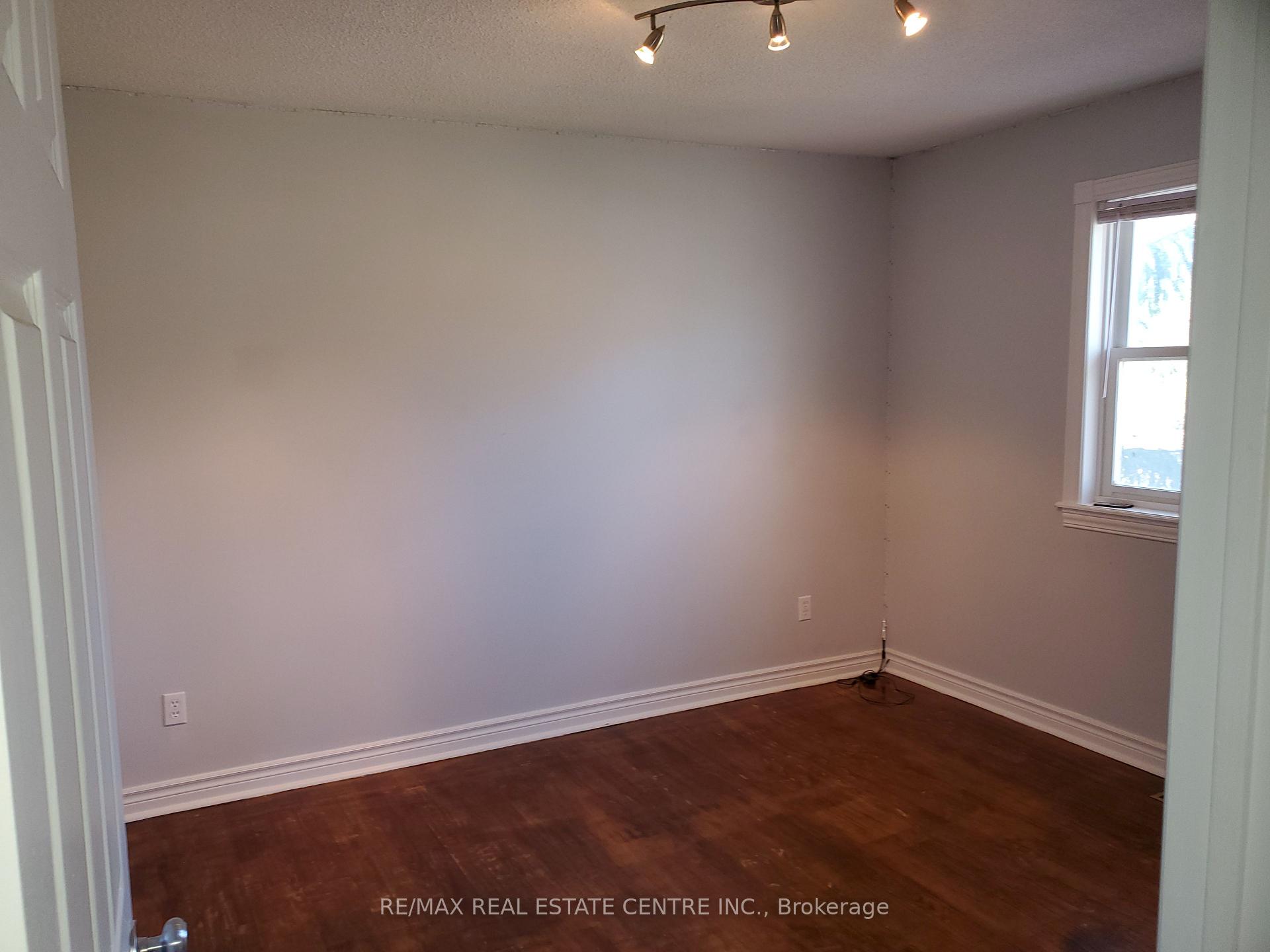 Photo 34 of 1077 Selby Avenue, Oakville, West — HOMEH