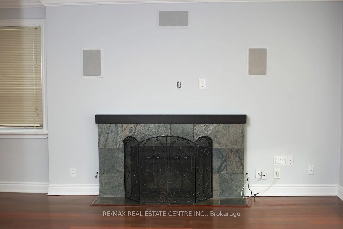 Photo 10 of 1077 Selby Avenue, Oakville, West — HOMEH