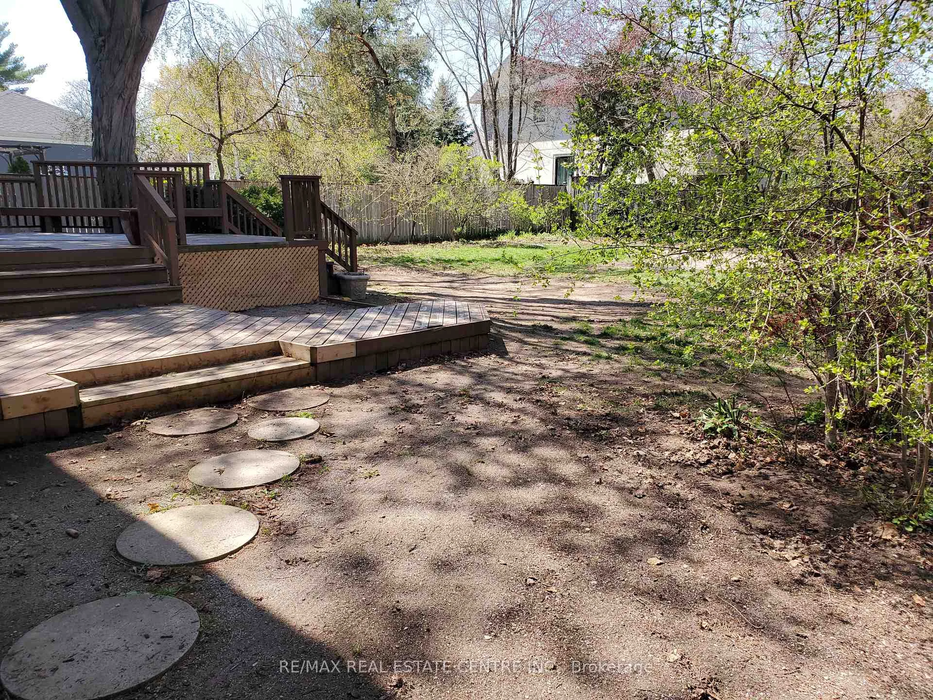 Photo 64 of 1077 Selby Avenue, Oakville, West — HOMEH