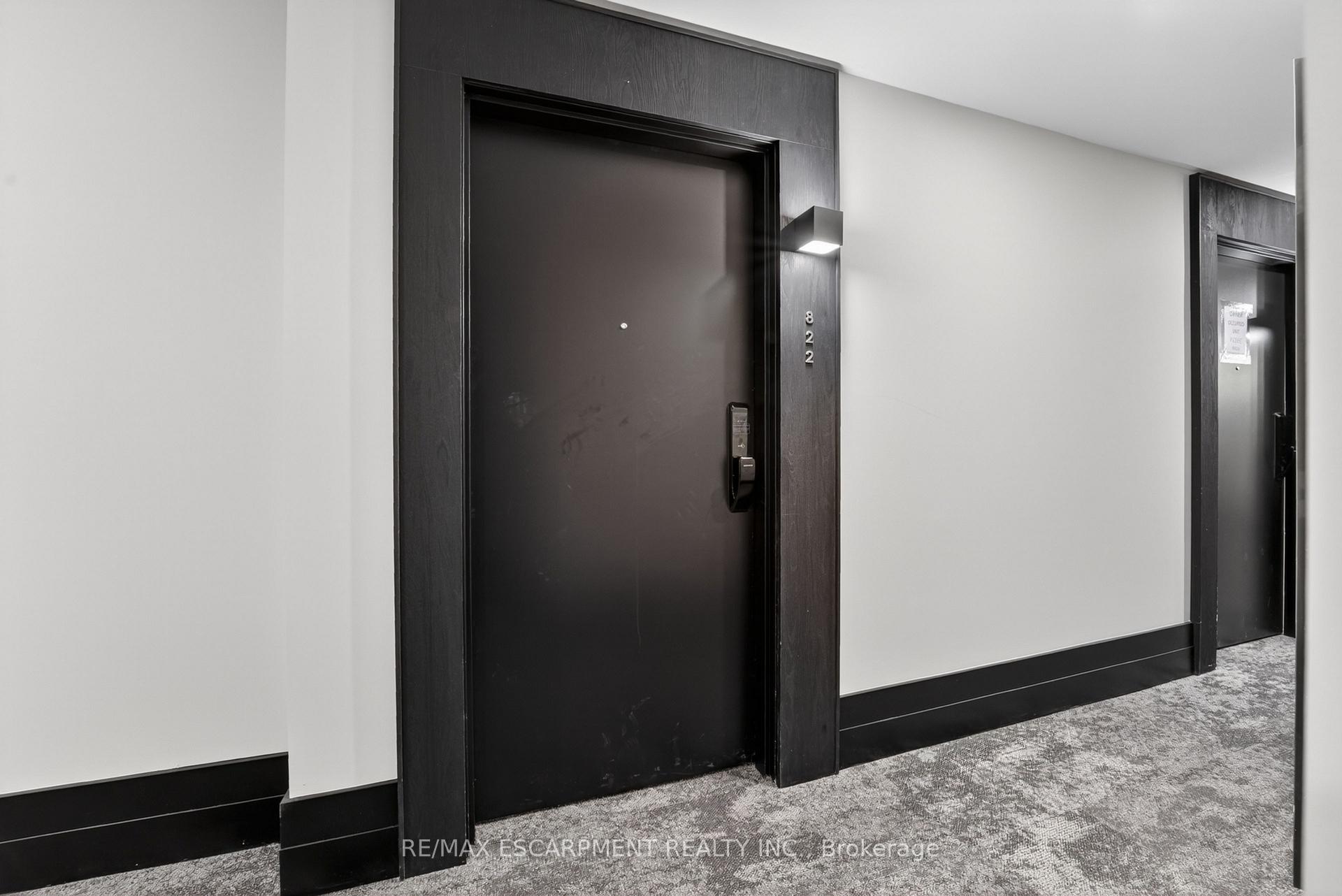 Photo 2 of Unit 822, 461 Green Road, Hamilton, Stoney Creek — HOMEH