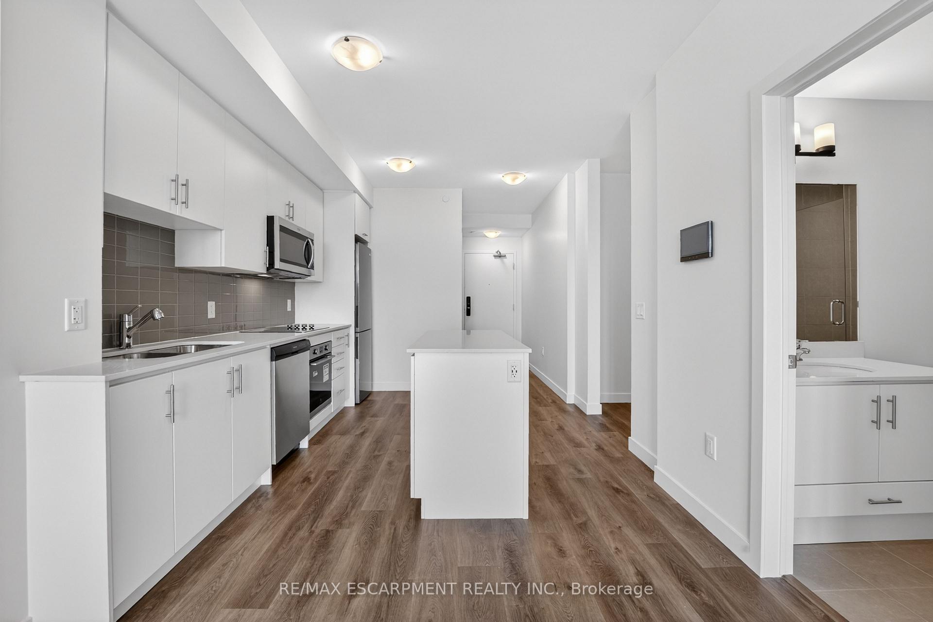 Photo 7 of Unit 822, 461 Green Road, Hamilton, Stoney Creek — HOMEH