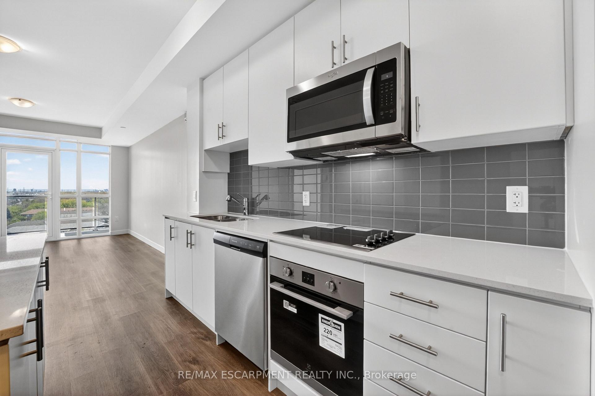 Photo 14 of Unit 822, 461 Green Road, Hamilton, Stoney Creek — HOMEH