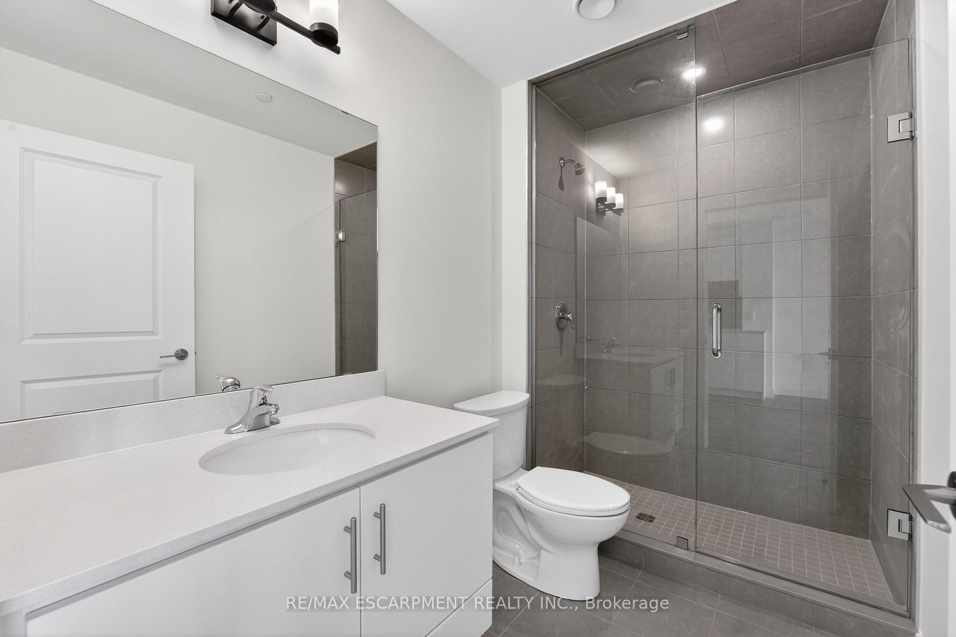 Photo 17 of Unit 822, 461 Green Road, Hamilton, Stoney Creek — HOMEH