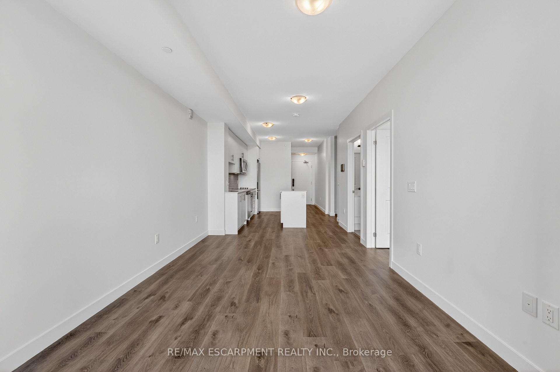 Photo 23 of Unit 822, 461 Green Road, Hamilton, Stoney Creek — HOMEH