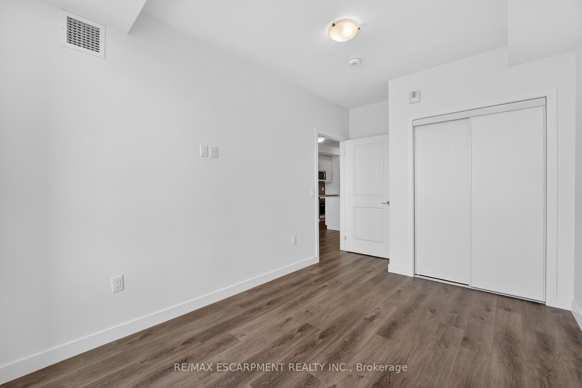 Photo 26 of Unit 822, 461 Green Road, Hamilton, Stoney Creek — HOMEH