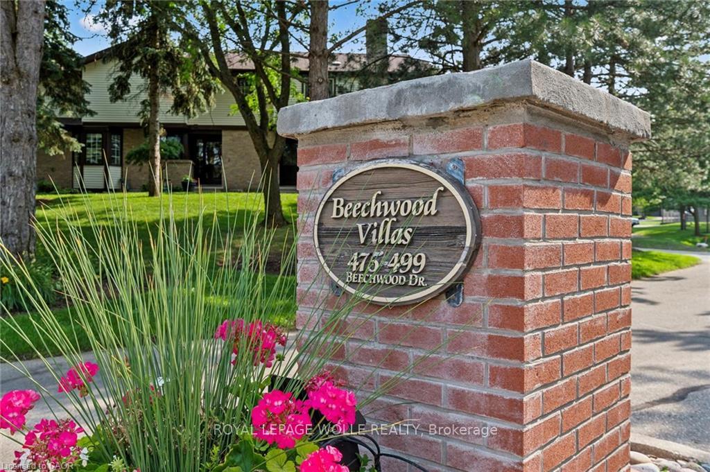 Photo 2 of Unit 1, 477 Beechwood Drive, Waterloo, Westvale — HOMEH