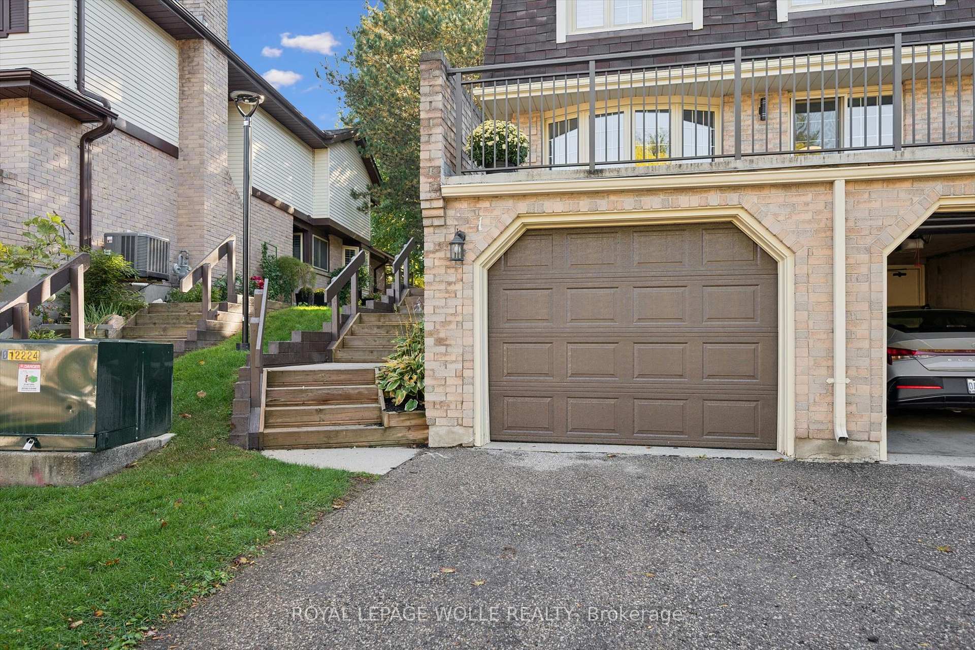 Photo 3 of Unit 1, 477 Beechwood Drive, Waterloo, Westvale — HOMEH