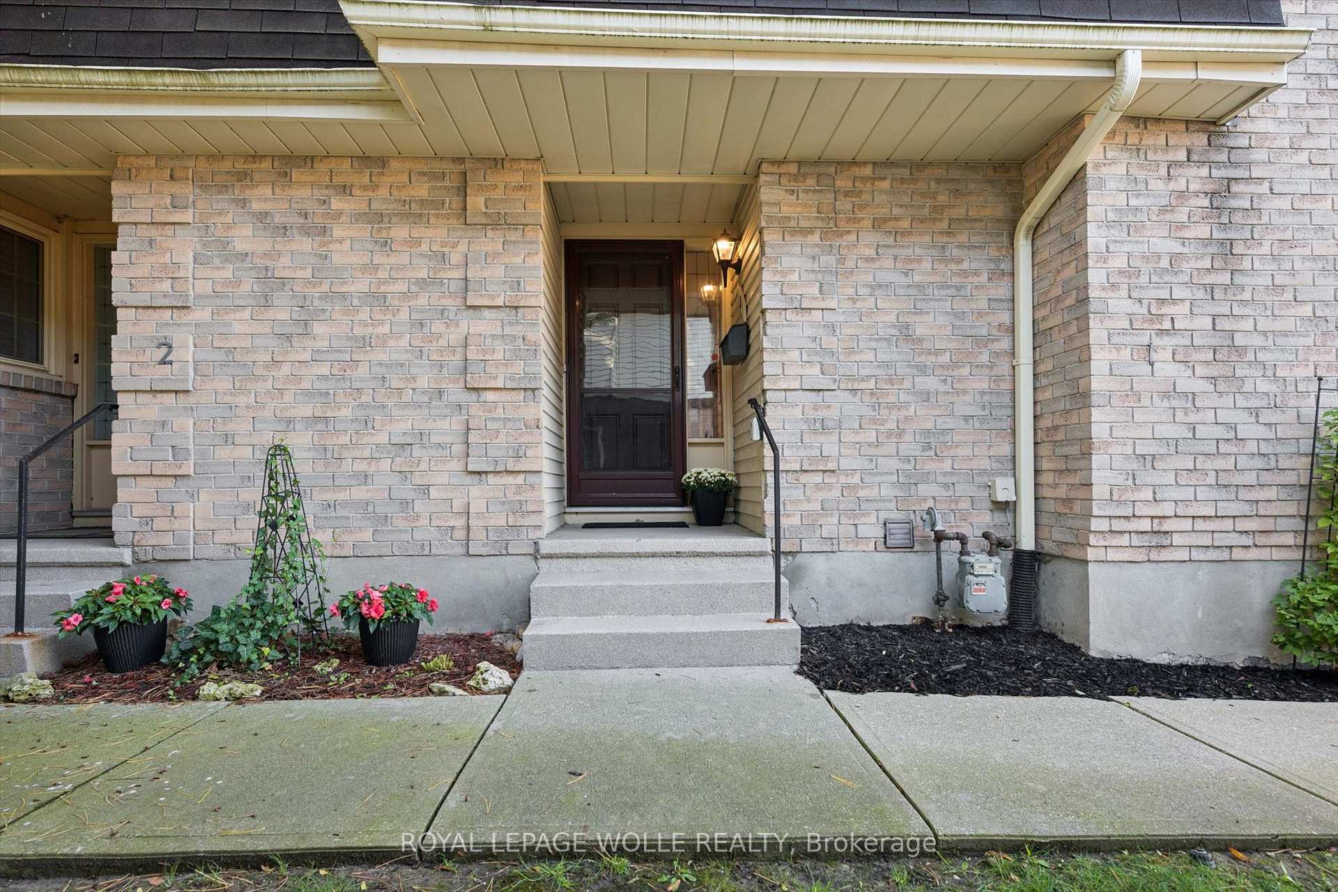 Photo 4 of Unit 1, 477 Beechwood Drive, Waterloo, Westvale — HOMEH