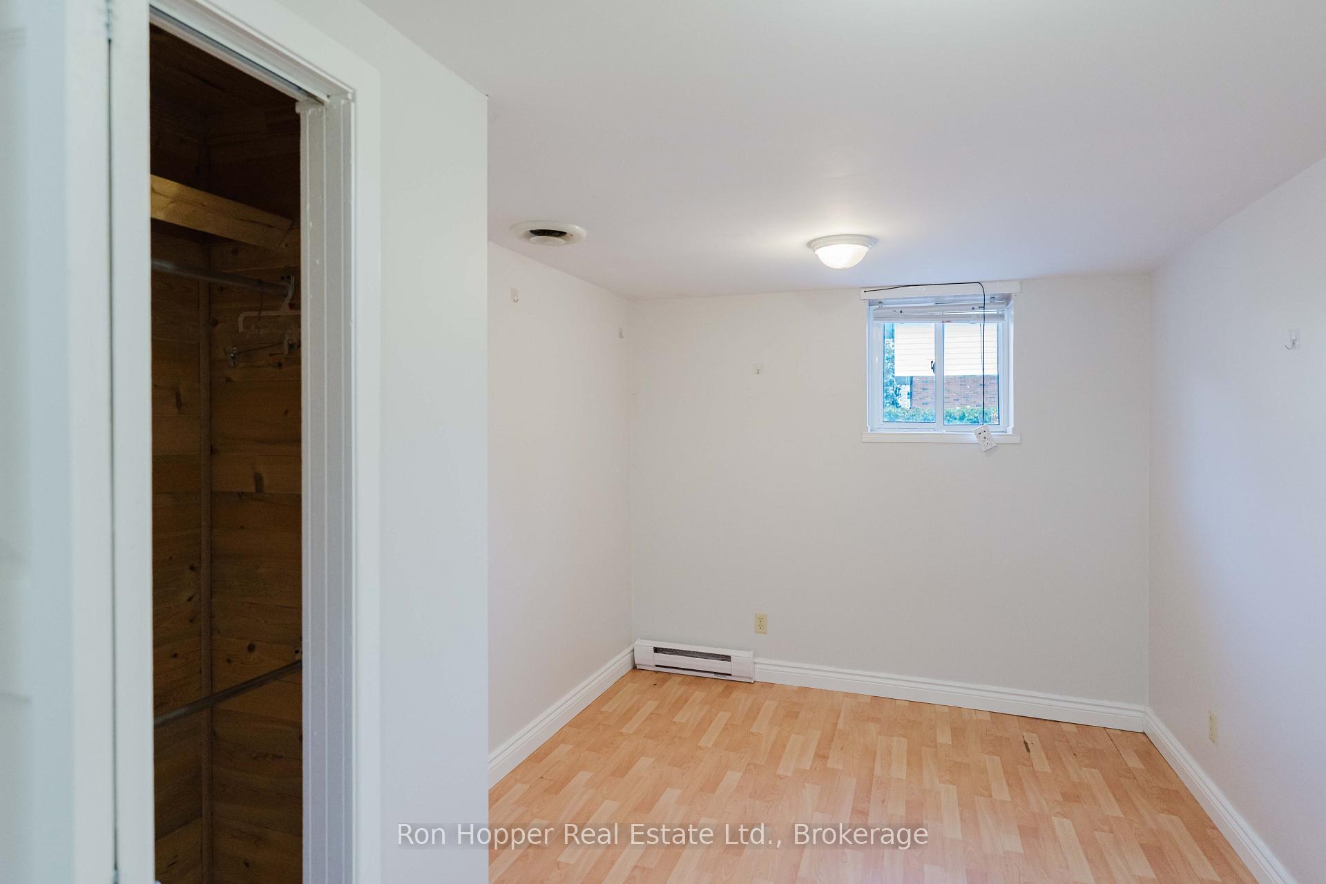 Photo 16 of 1082 8th Street E, Owen Sound — HOMEH