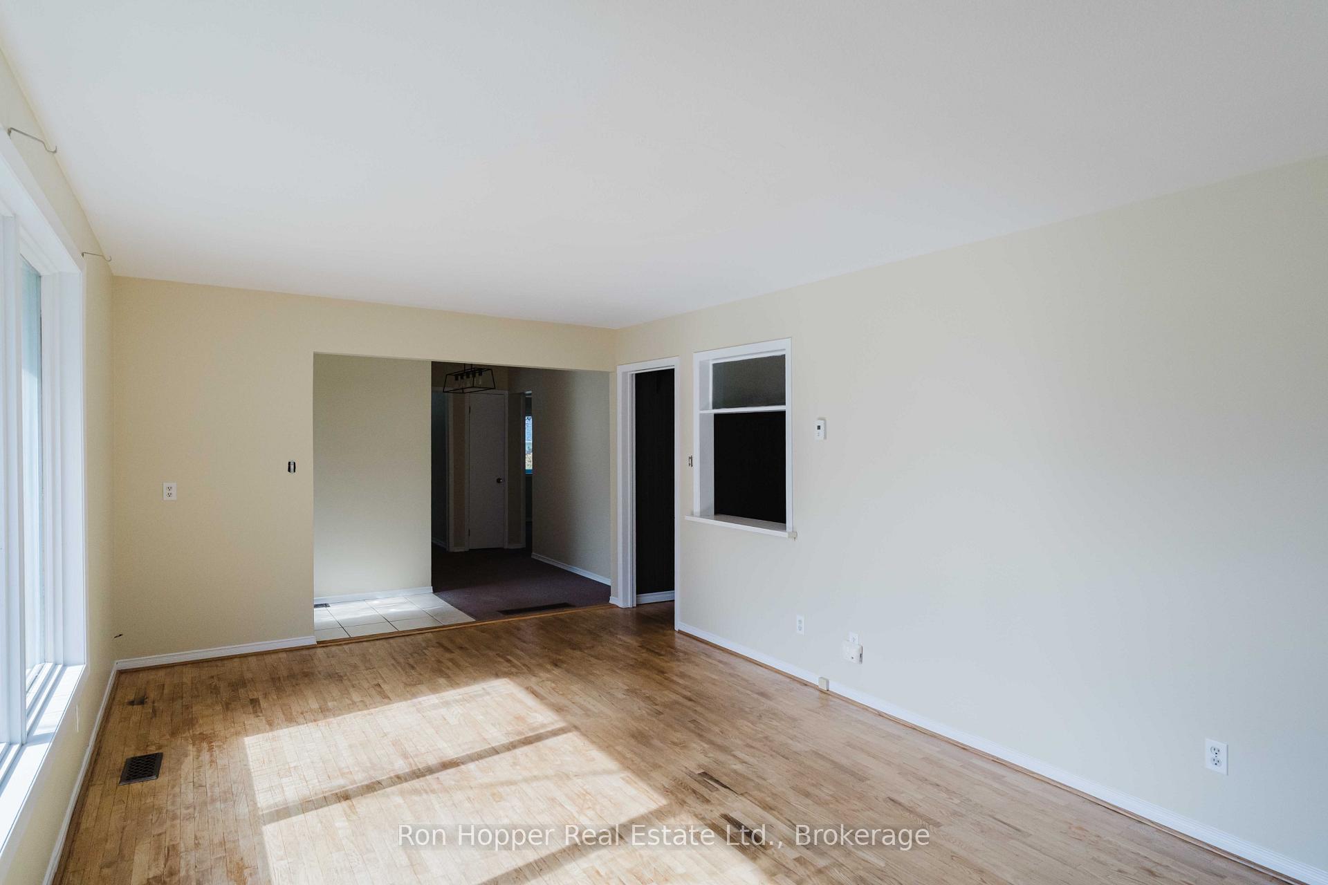 Photo 24 of 1082 8th Street E, Owen Sound — HOMEH