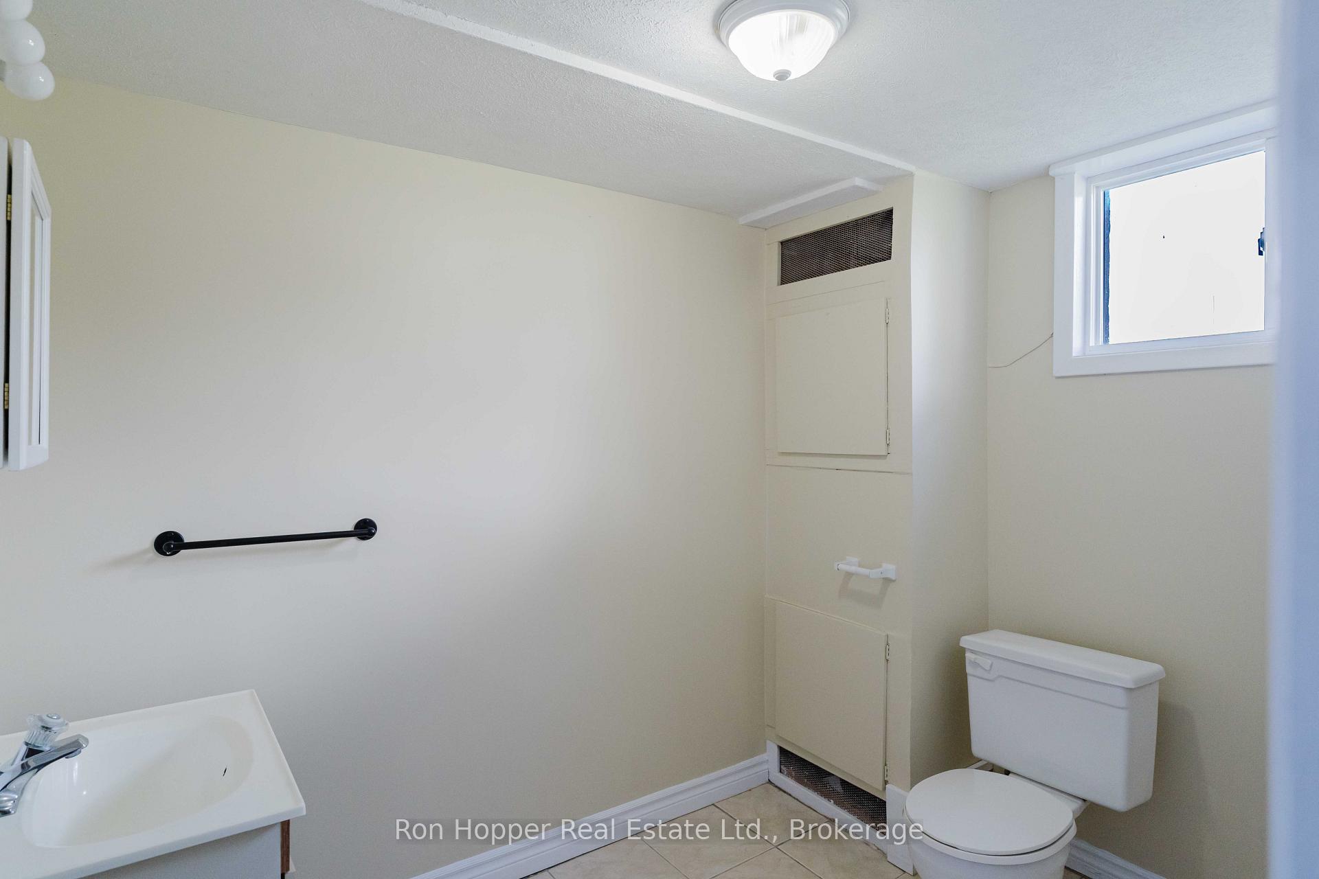 Photo 38 of 1082 8th Street E, Owen Sound — HOMEH