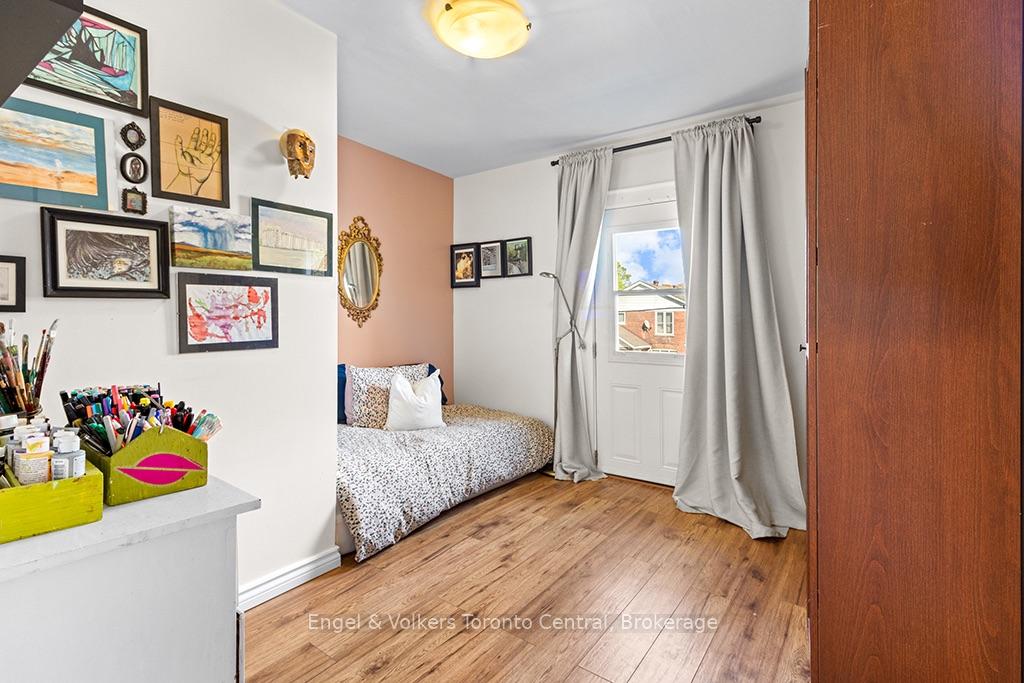 Photo 18 of 484 2ND Avenue E, Owen Sound — HOMEH