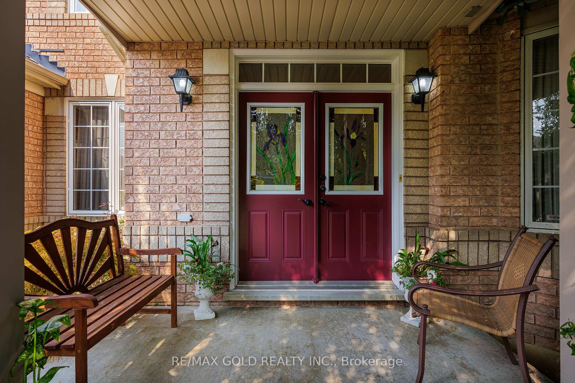Photo 5 of 40 Maldives Crescent, Brampton, Vales of Castlemore — HOMEH