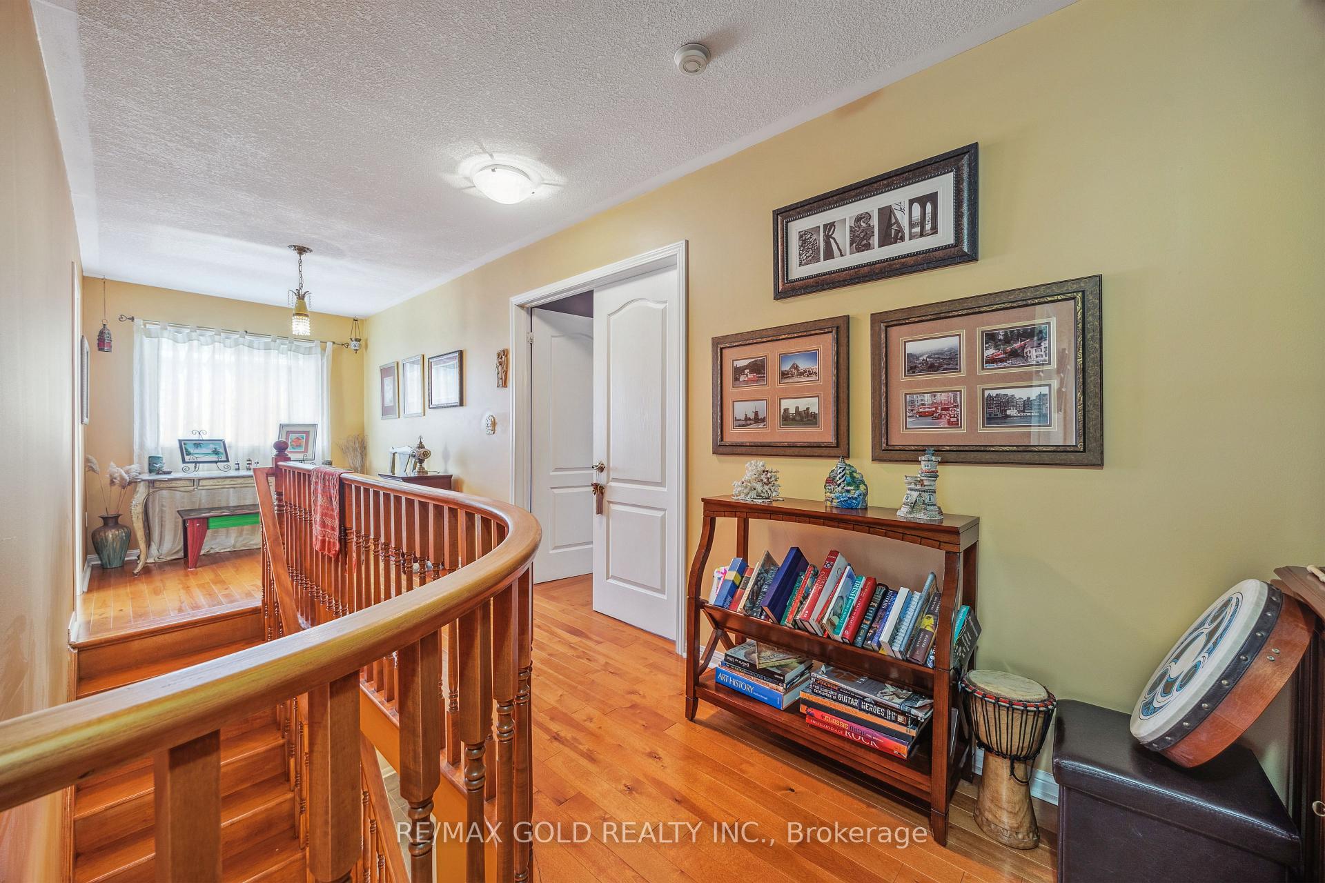 Photo 24 of 40 Maldives Crescent, Brampton, Vales of Castlemore — HOMEH