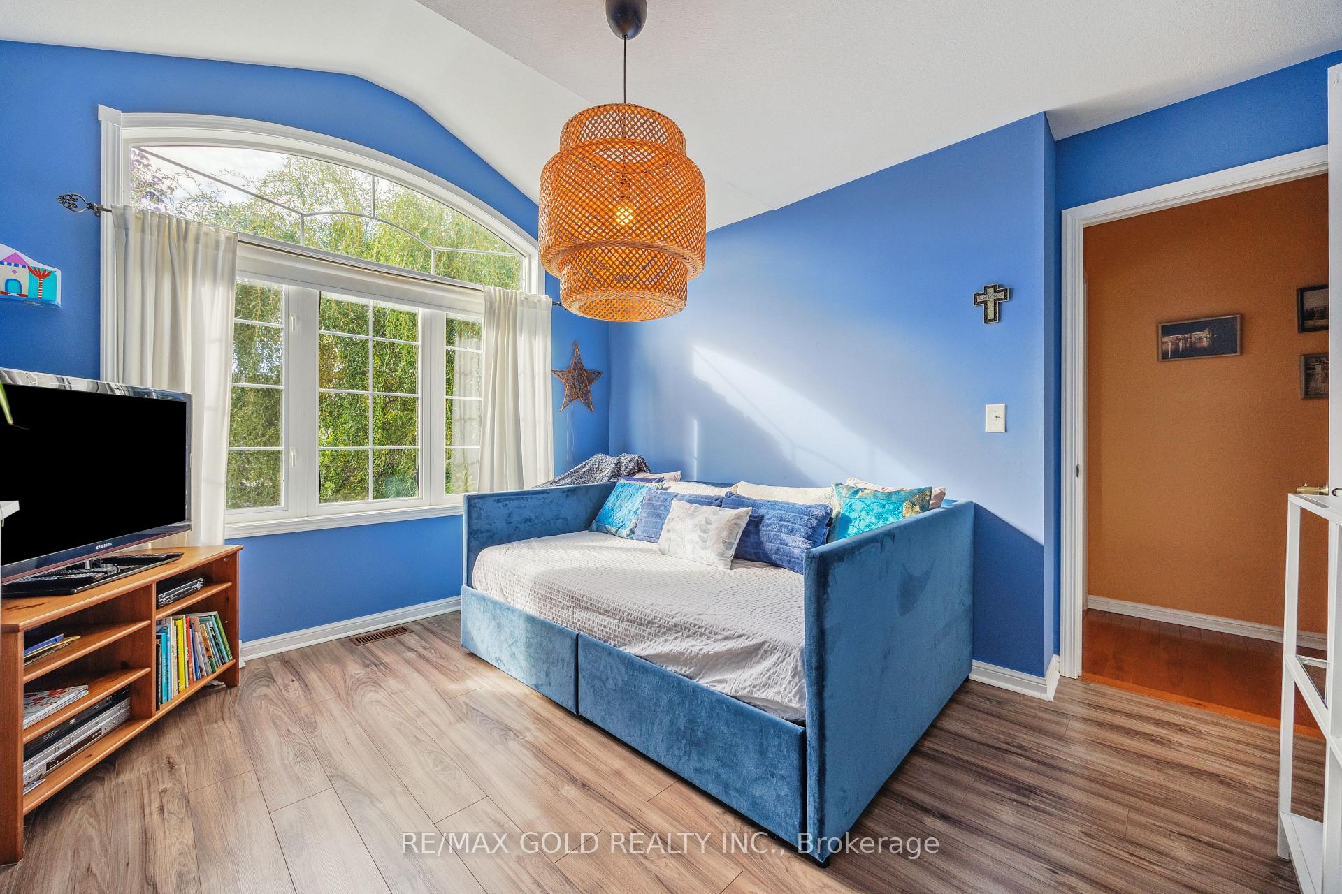 Photo 32 of 40 Maldives Crescent, Brampton, Vales of Castlemore — HOMEH