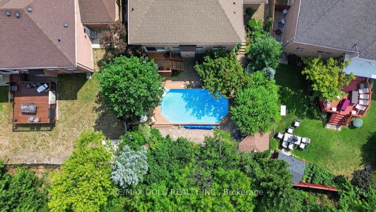 Photo 40 of 40 Maldives Crescent, Brampton, Vales of Castlemore — HOMEH