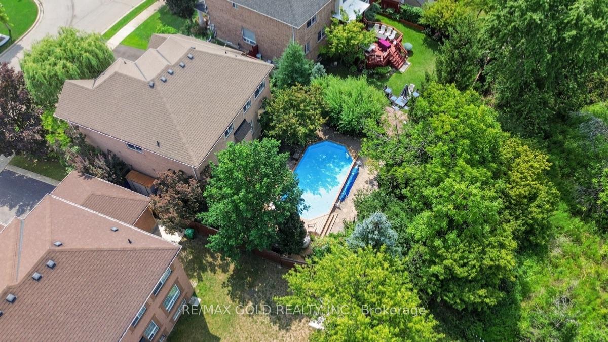 Photo 42 of 40 Maldives Crescent, Brampton, Vales of Castlemore — HOMEH