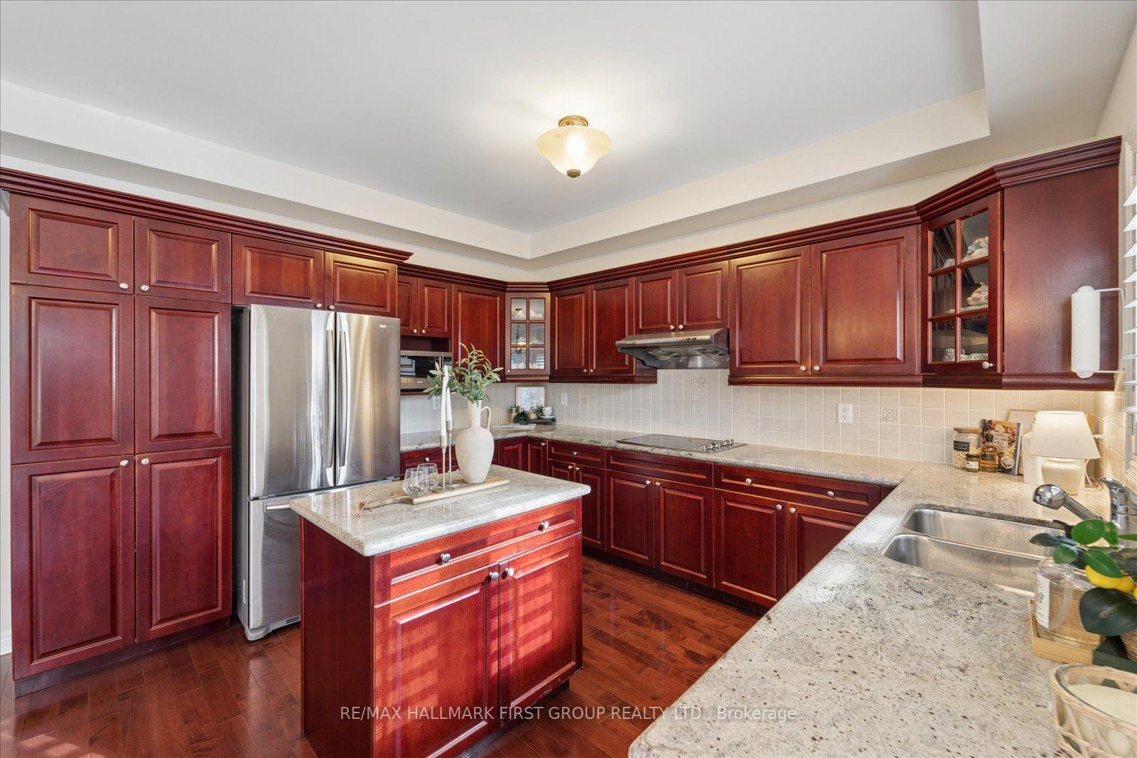 Photo 8 of 6 Winterton Way, Ajax, Northwest Ajax — HOMEH