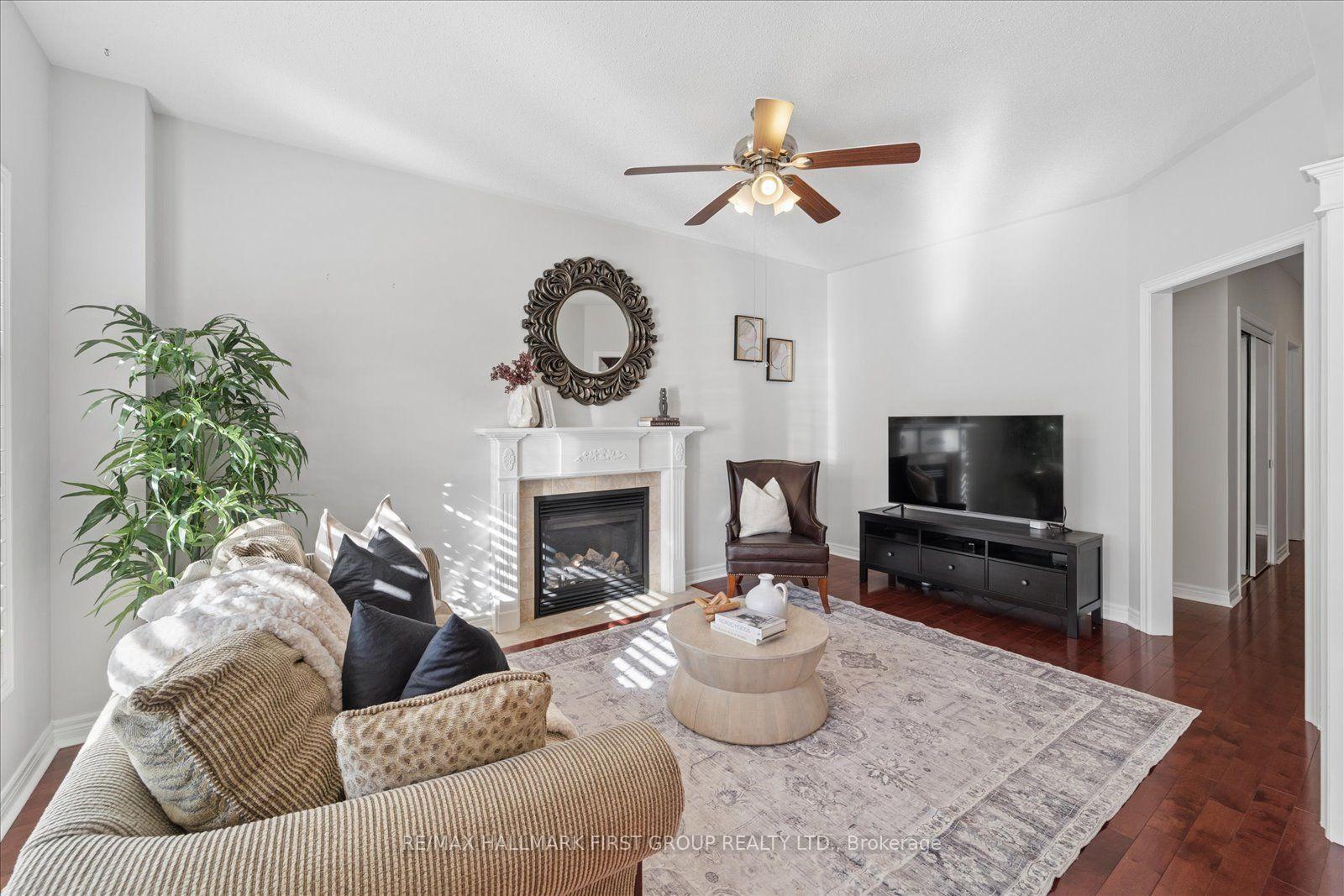 Photo 11 of 6 Winterton Way, Ajax, Northwest Ajax — HOMEH