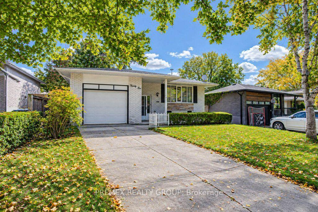 Photo 2 of 22 Clarke Street W, Guelph, Exhibition Park — HOMEH
