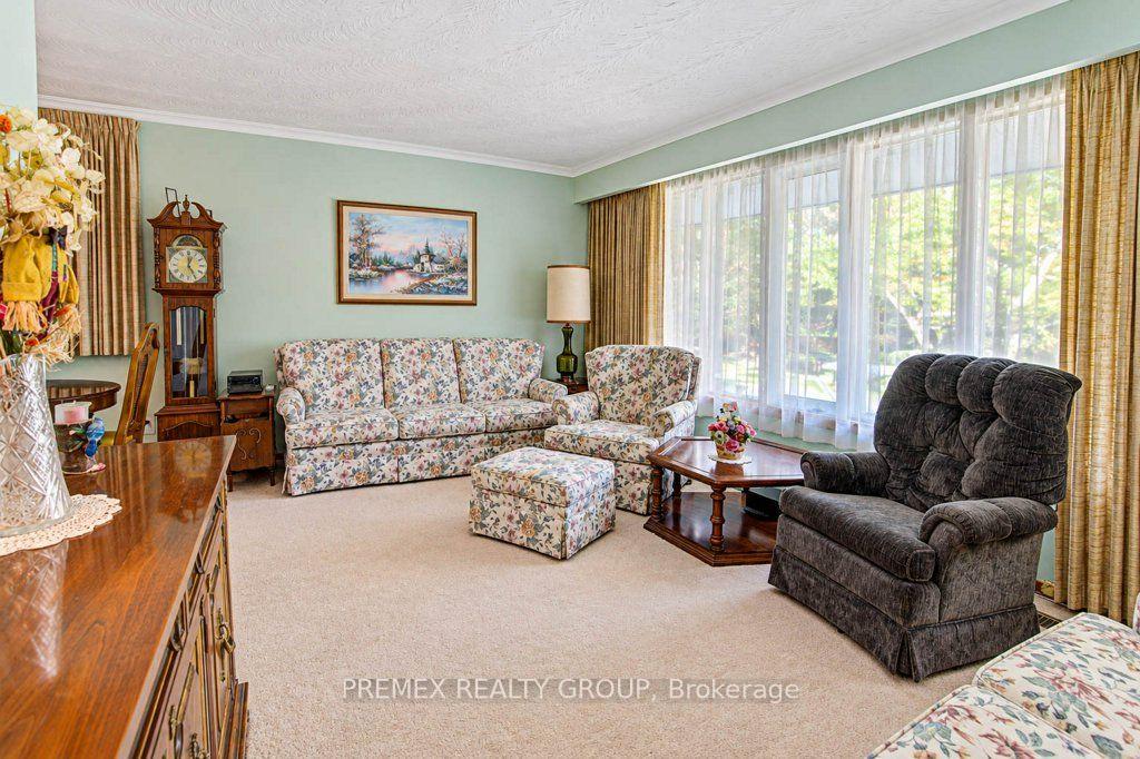 Photo 6 of 22 Clarke Street W, Guelph, Exhibition Park — HOMEH