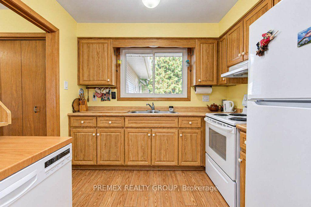 Photo 13 of 22 Clarke Street W, Guelph, Exhibition Park — HOMEH