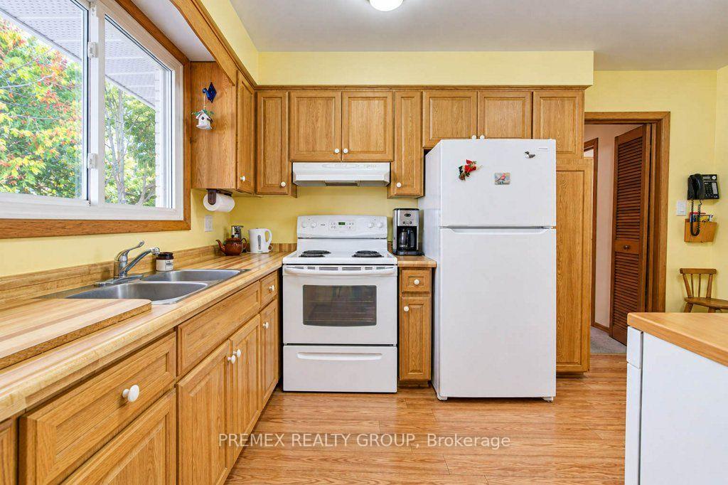 Photo 14 of 22 Clarke Street W, Guelph, Exhibition Park — HOMEH