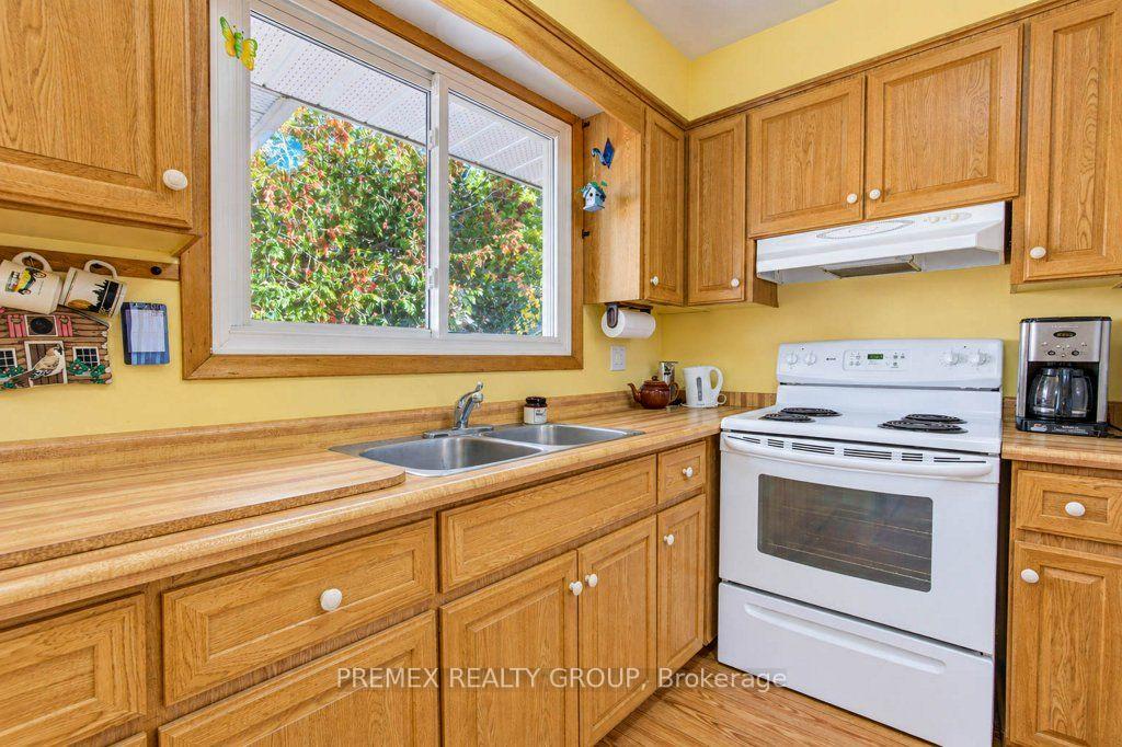 Photo 15 of 22 Clarke Street W, Guelph, Exhibition Park — HOMEH