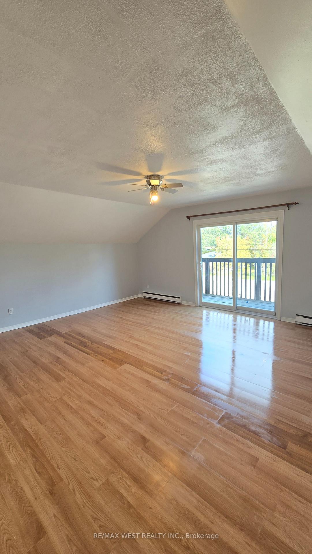 Photo 3 of Unit 3, 1270 Maple Road, Innisfil, Rural Innisfil — HOMEH