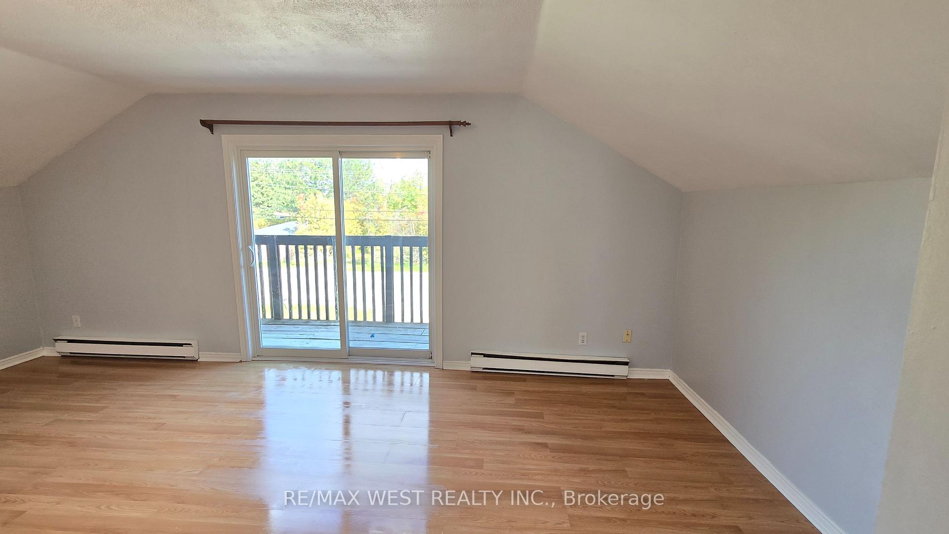 Photo 4 of Unit 3, 1270 Maple Road, Innisfil, Rural Innisfil — HOMEH