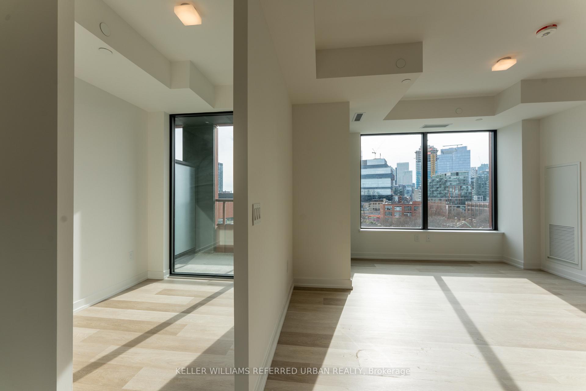 Photo 3 of Unit 822, 28 Eastern Avenue, Toronto, Moss Park — HOMEH