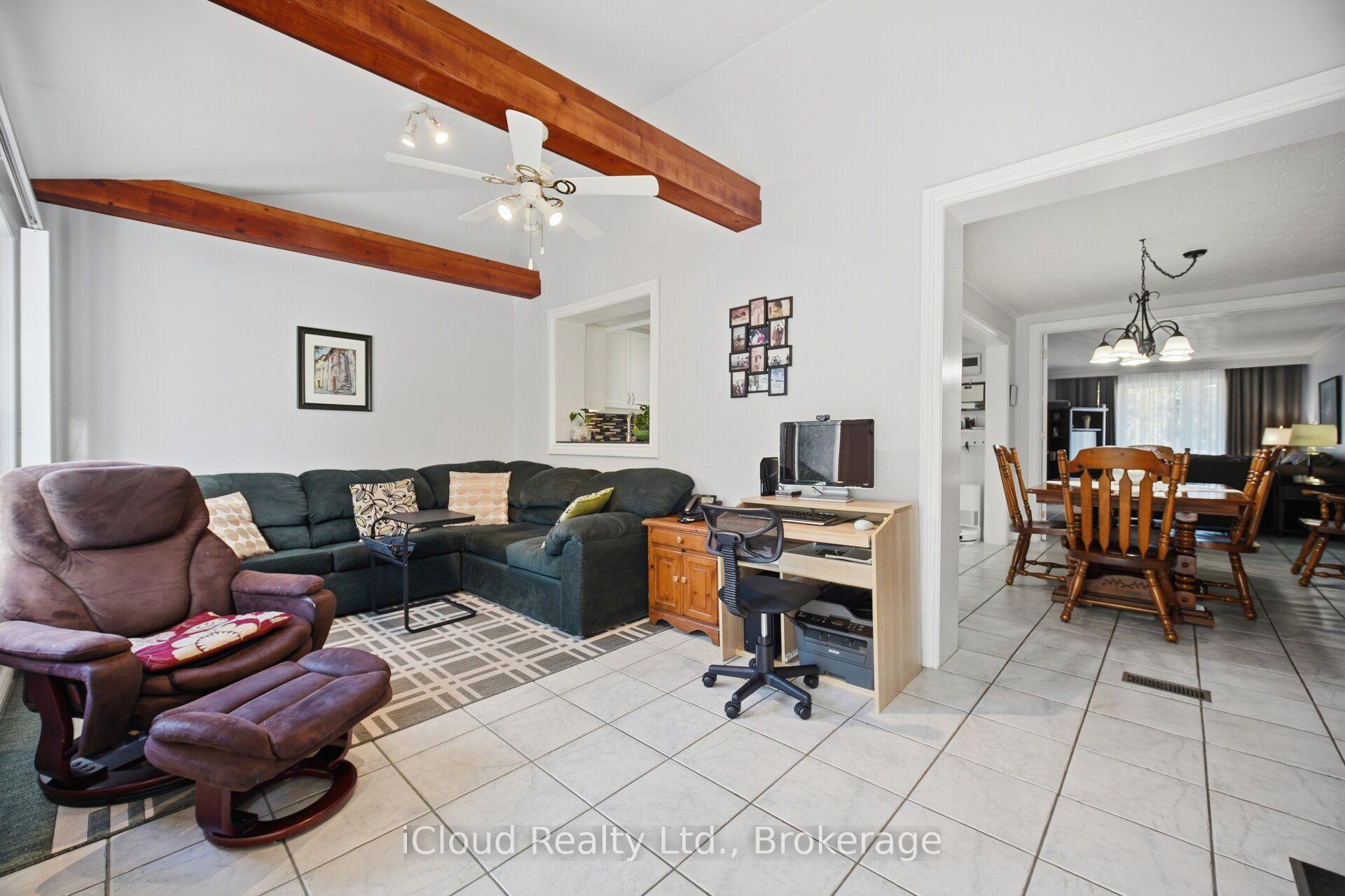Photo 20 of 52 Bengal Court, North York, Glenfield-Jane Heights — HOMEH