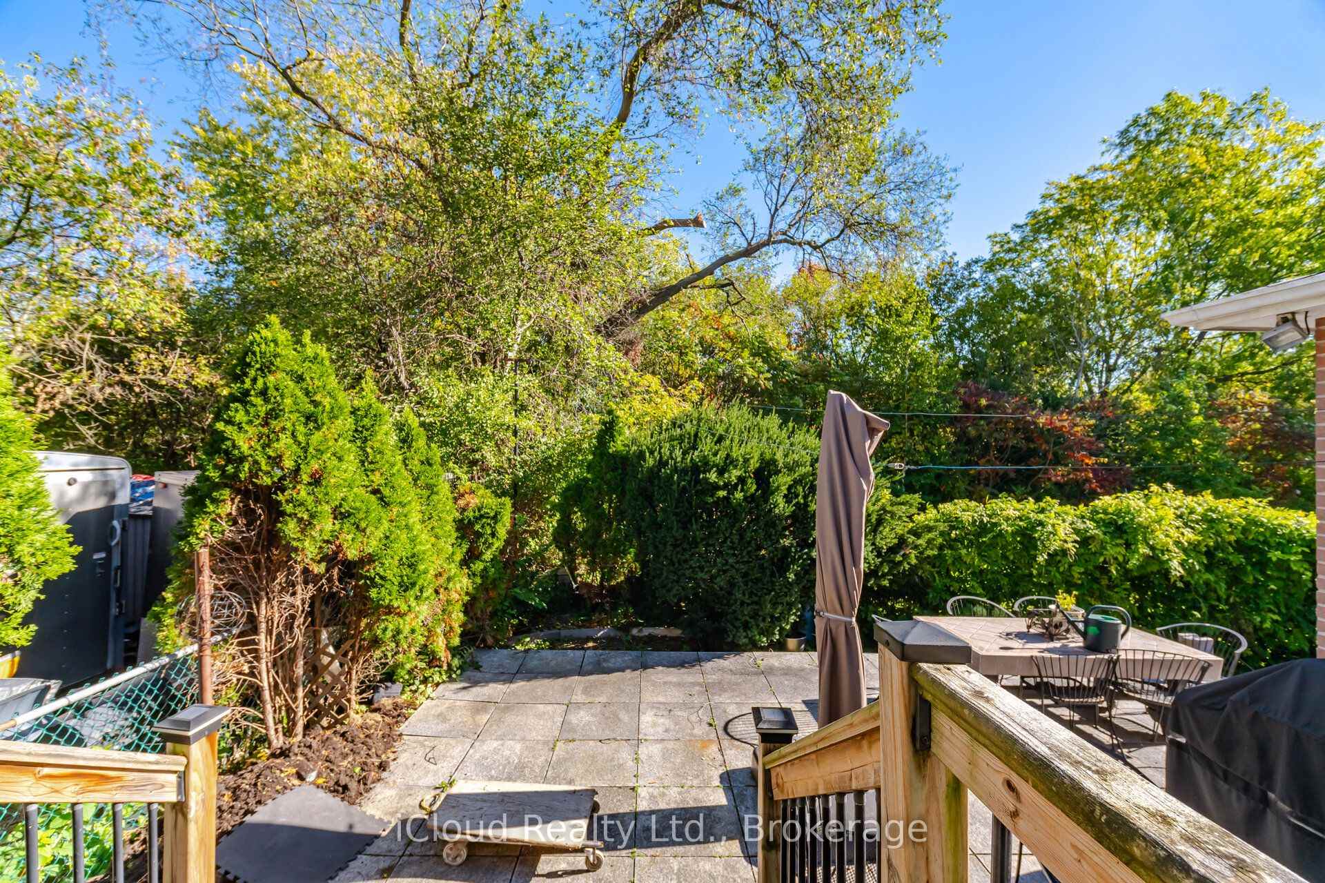 Photo 43 of 52 Bengal Court, North York, Glenfield-Jane Heights — HOMEH