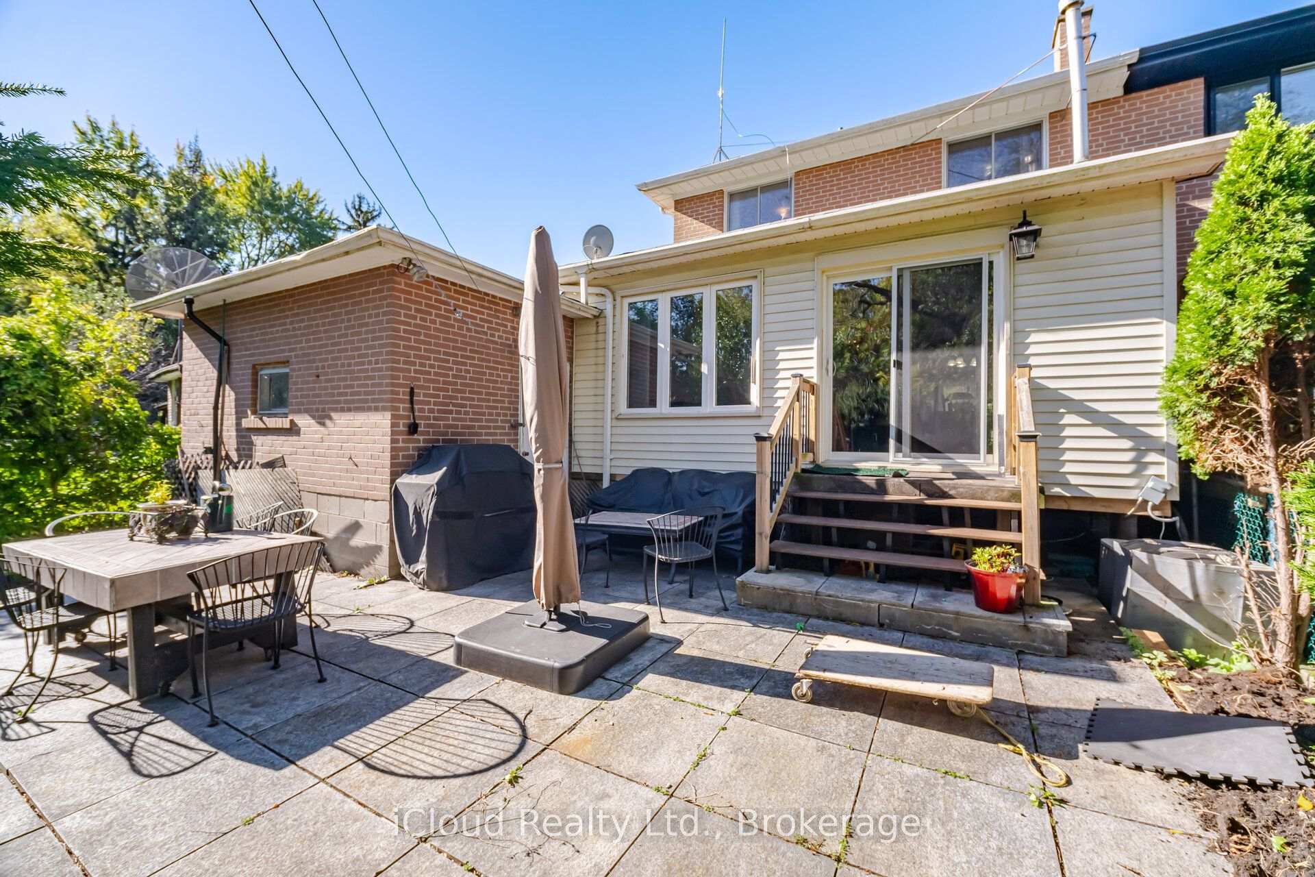 Photo 44 of 52 Bengal Court, North York, Glenfield-Jane Heights — HOMEH