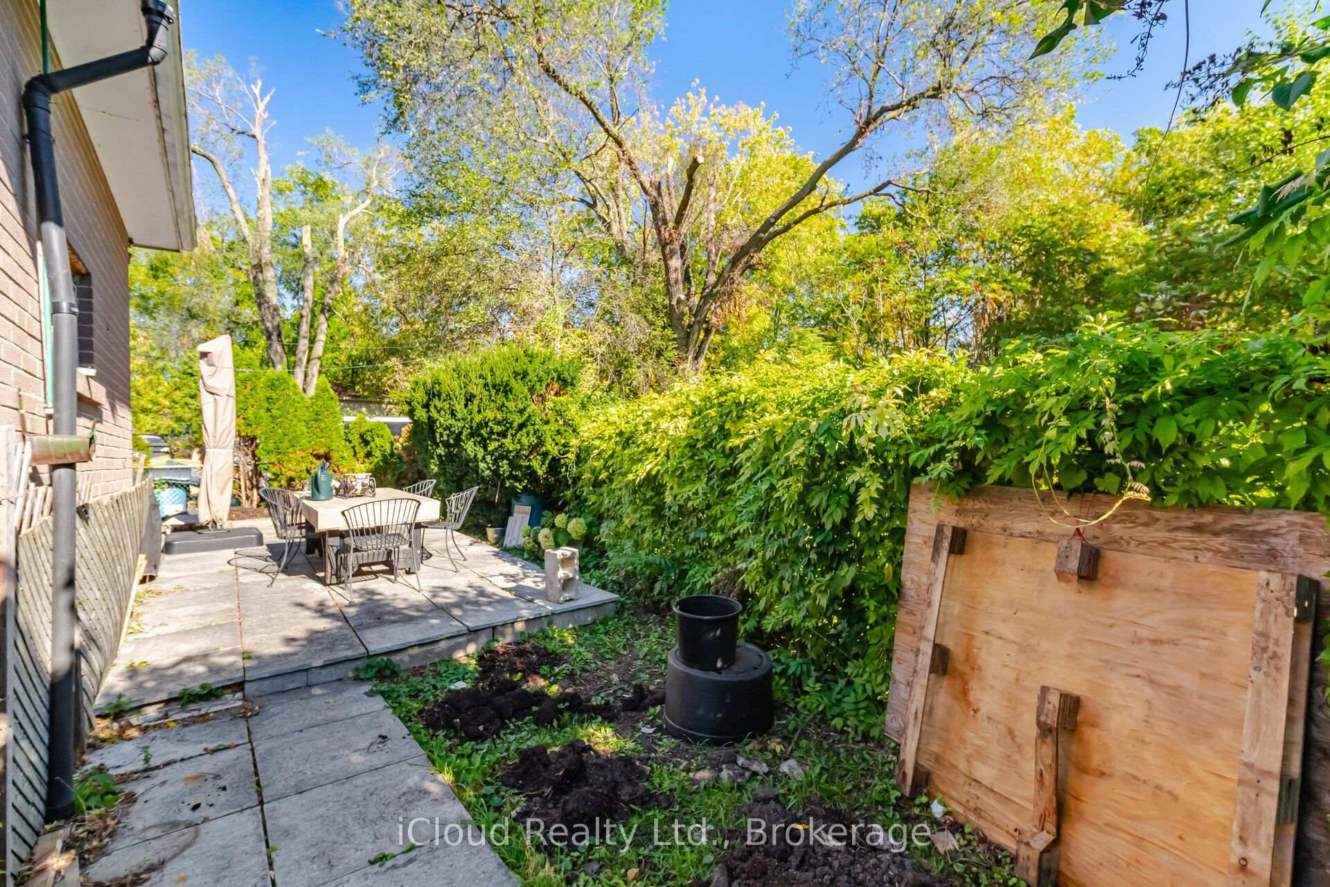 Photo 46 of 52 Bengal Court, North York, Glenfield-Jane Heights — HOMEH