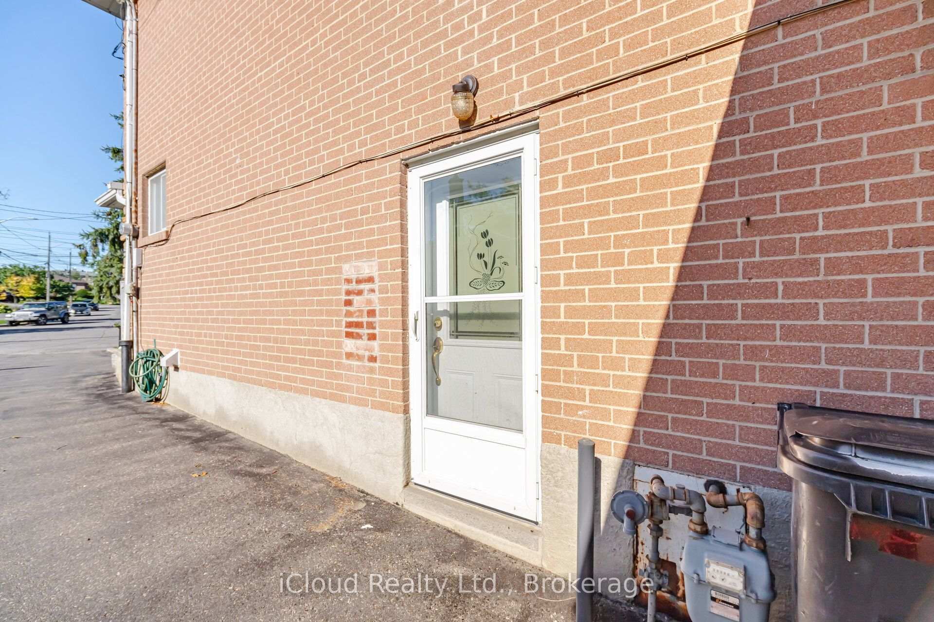Photo 47 of 52 Bengal Court, North York, Glenfield-Jane Heights — HOMEH