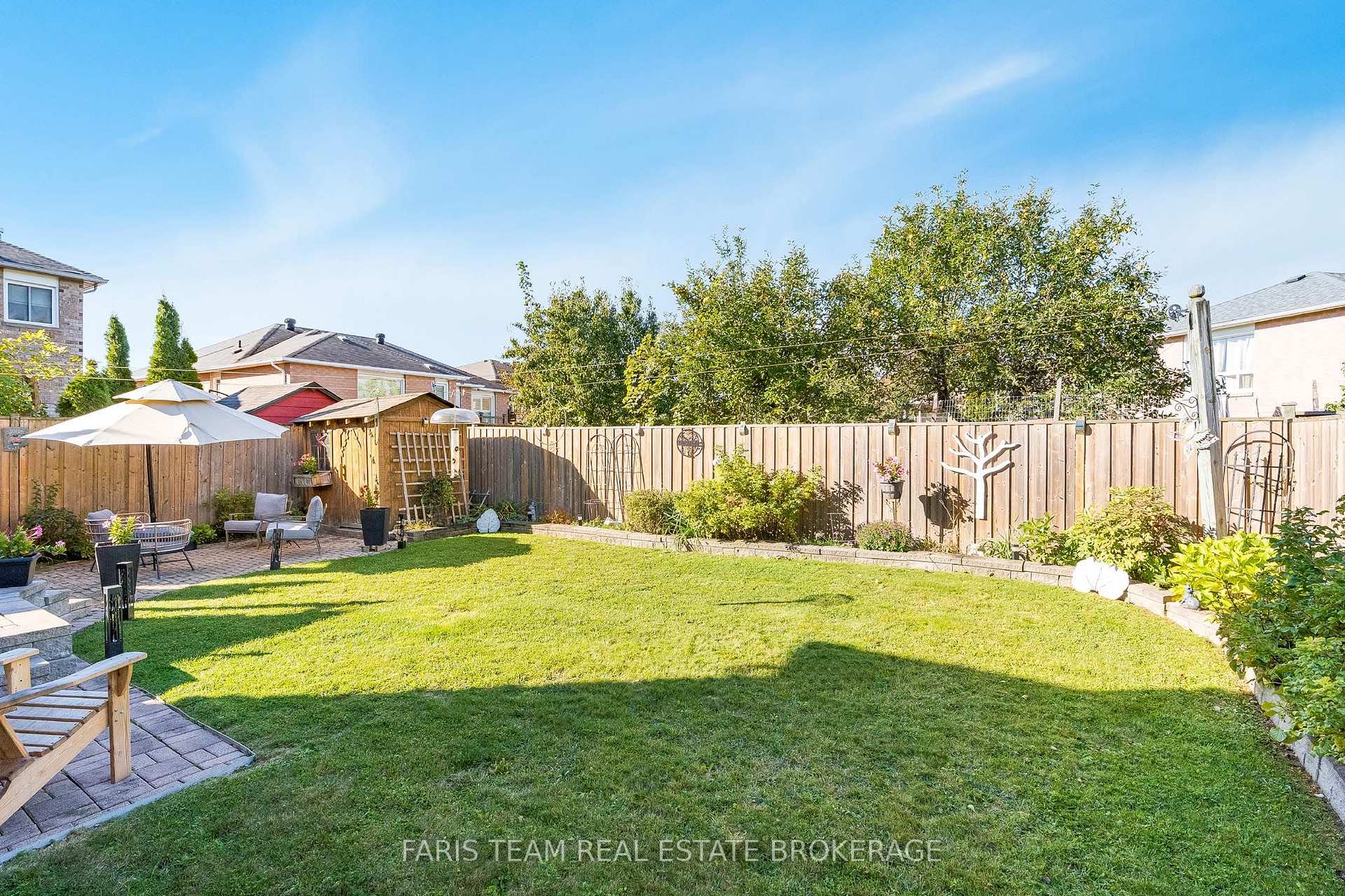 Photo 25 of 4 O'shaughnessy Crescent, Barrie, Holly — HOMEH