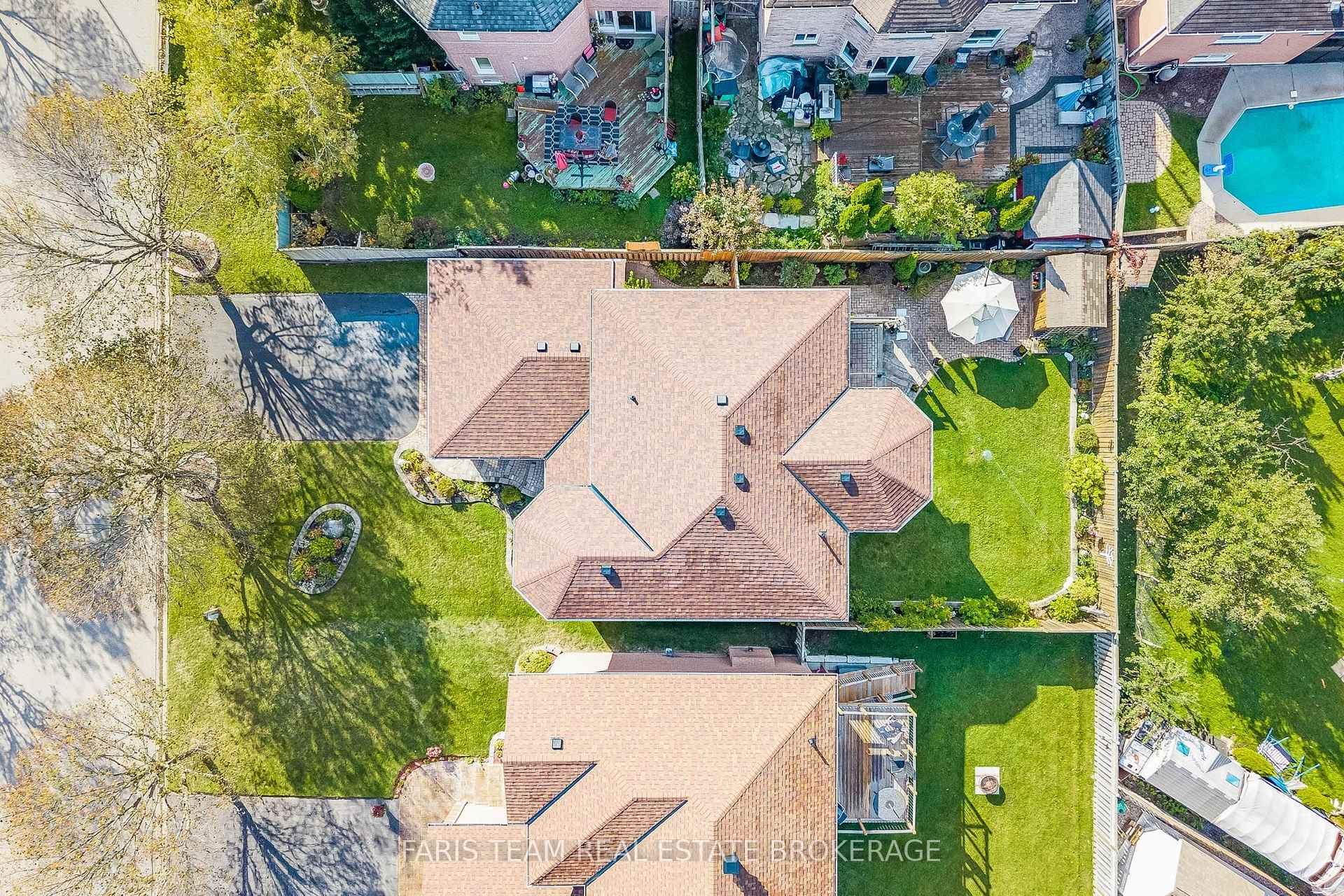 Photo 28 of 4 O'shaughnessy Crescent, Barrie, Holly — HOMEH