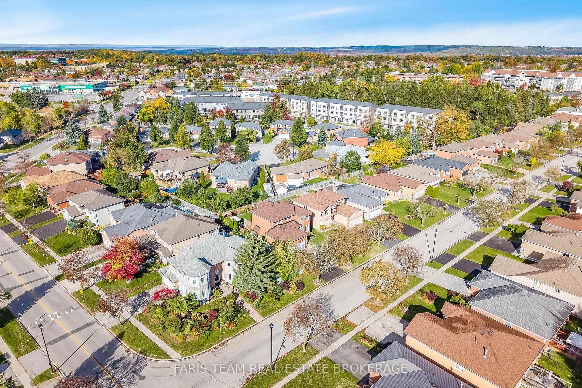 Photo 29 of 4 O'shaughnessy Crescent, Barrie, Holly — HOMEH