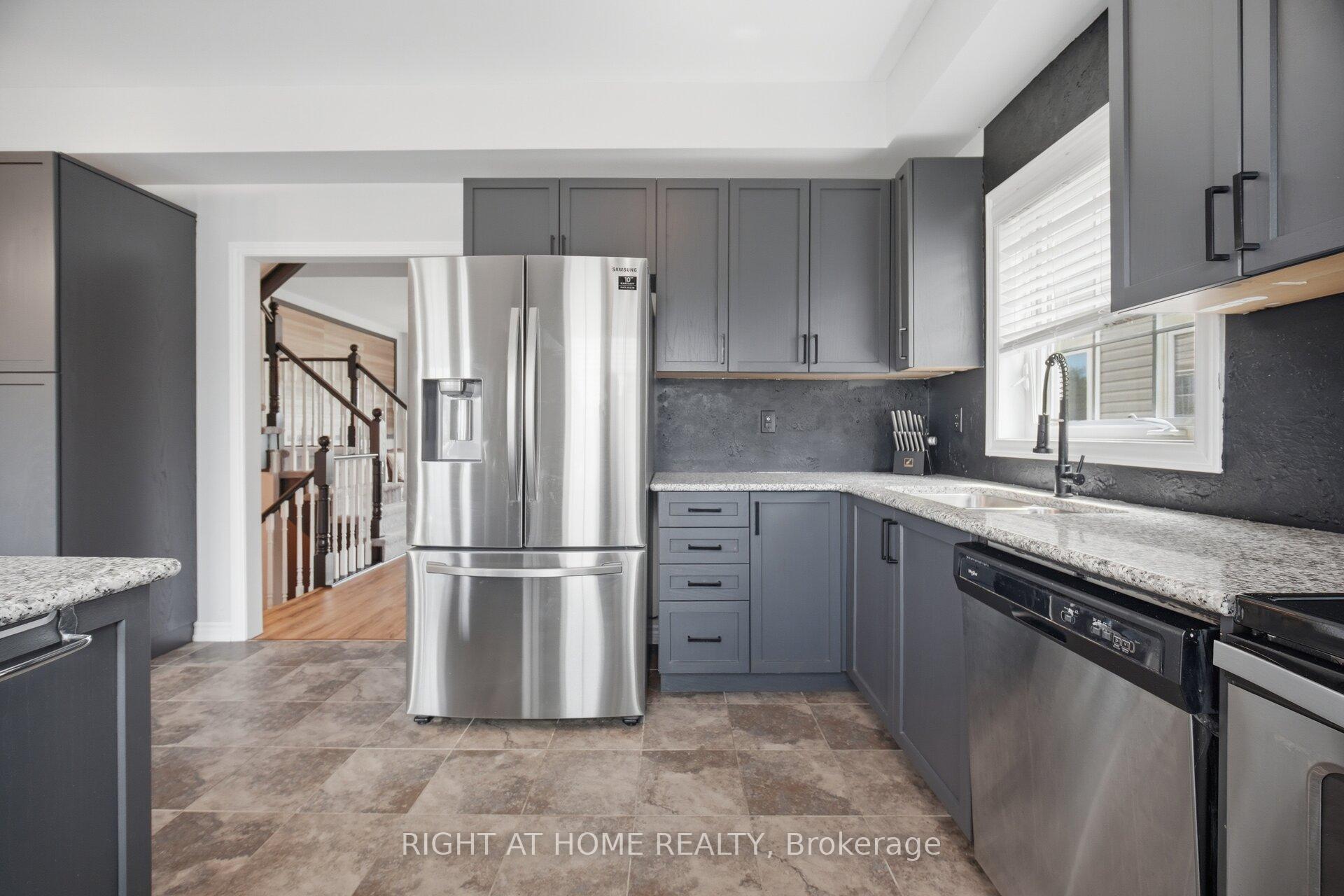 Photo 9 of Unit 73, 88 Decorso Drive, Guelph, Kortright East — HOMEH
