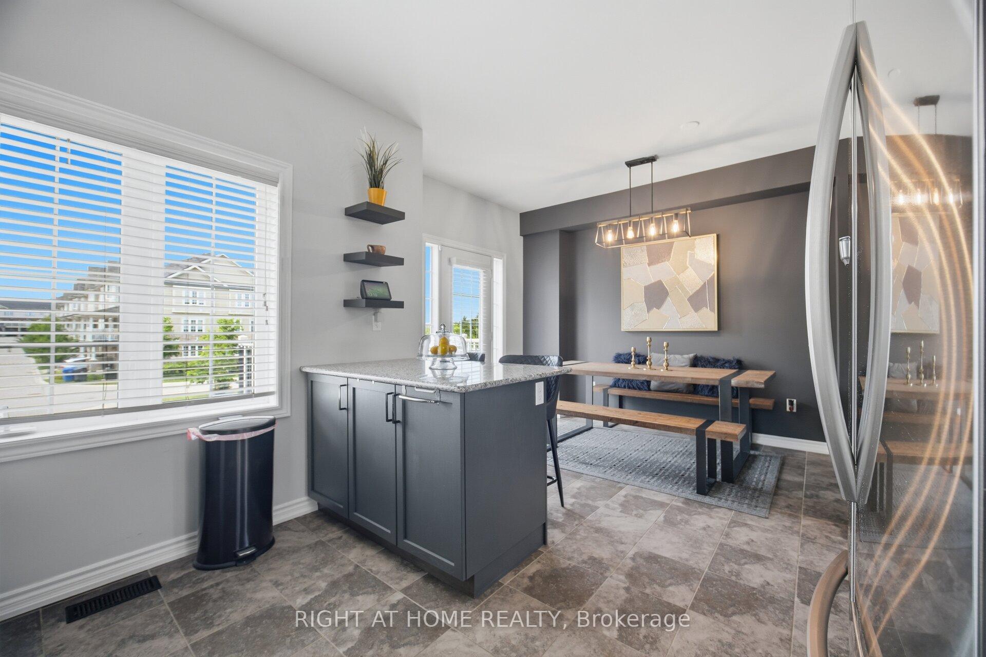 Photo 10 of Unit 73, 88 Decorso Drive, Guelph, Kortright East — HOMEH