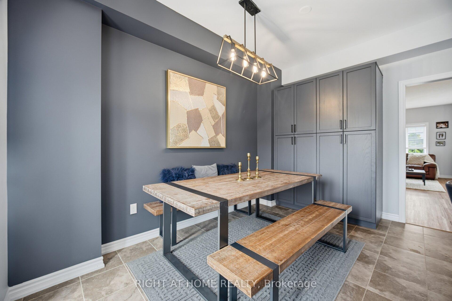 Photo 12 of Unit 73, 88 Decorso Drive, Guelph, Kortright East — HOMEH