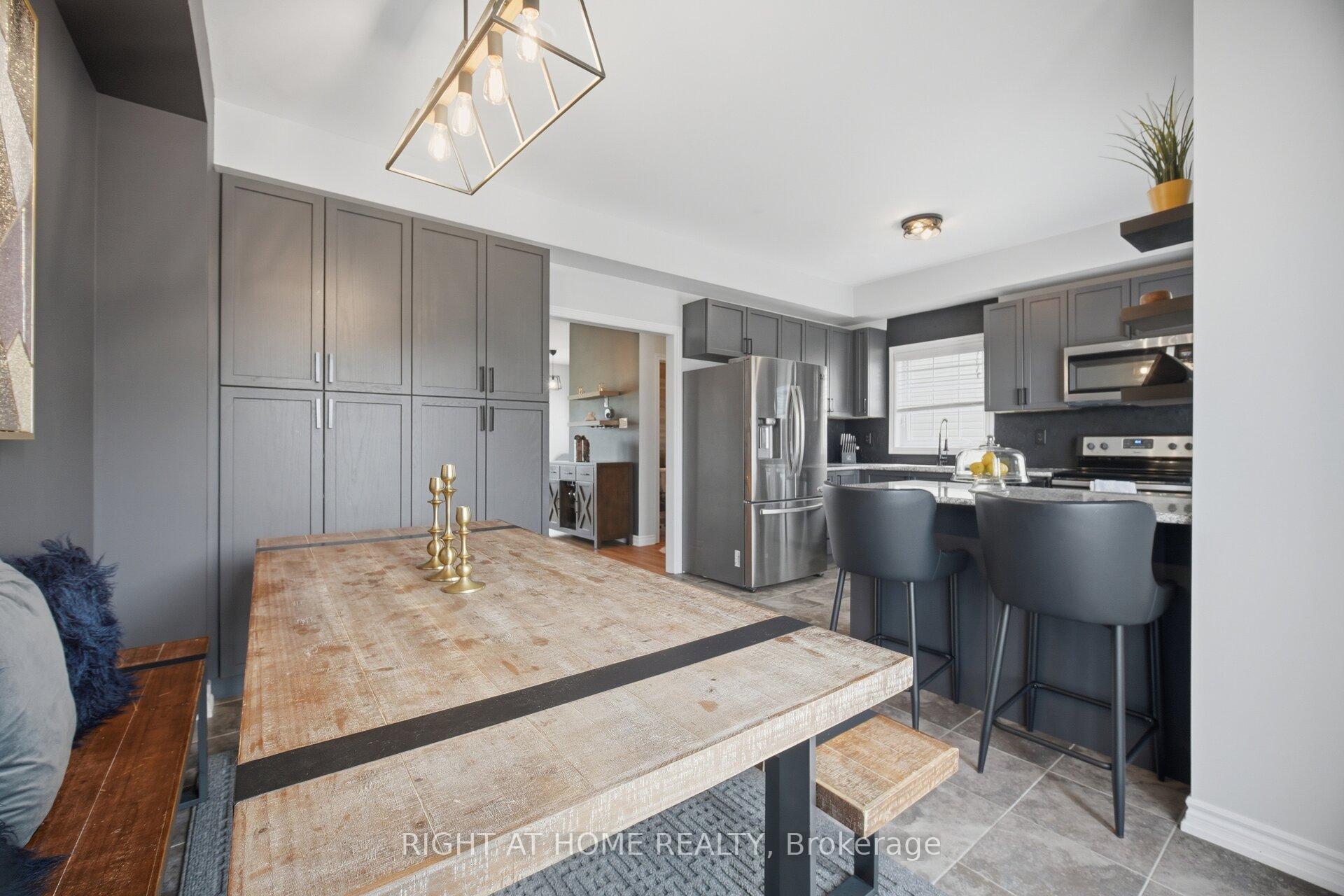 Photo 13 of Unit 73, 88 Decorso Drive, Guelph, Kortright East — HOMEH