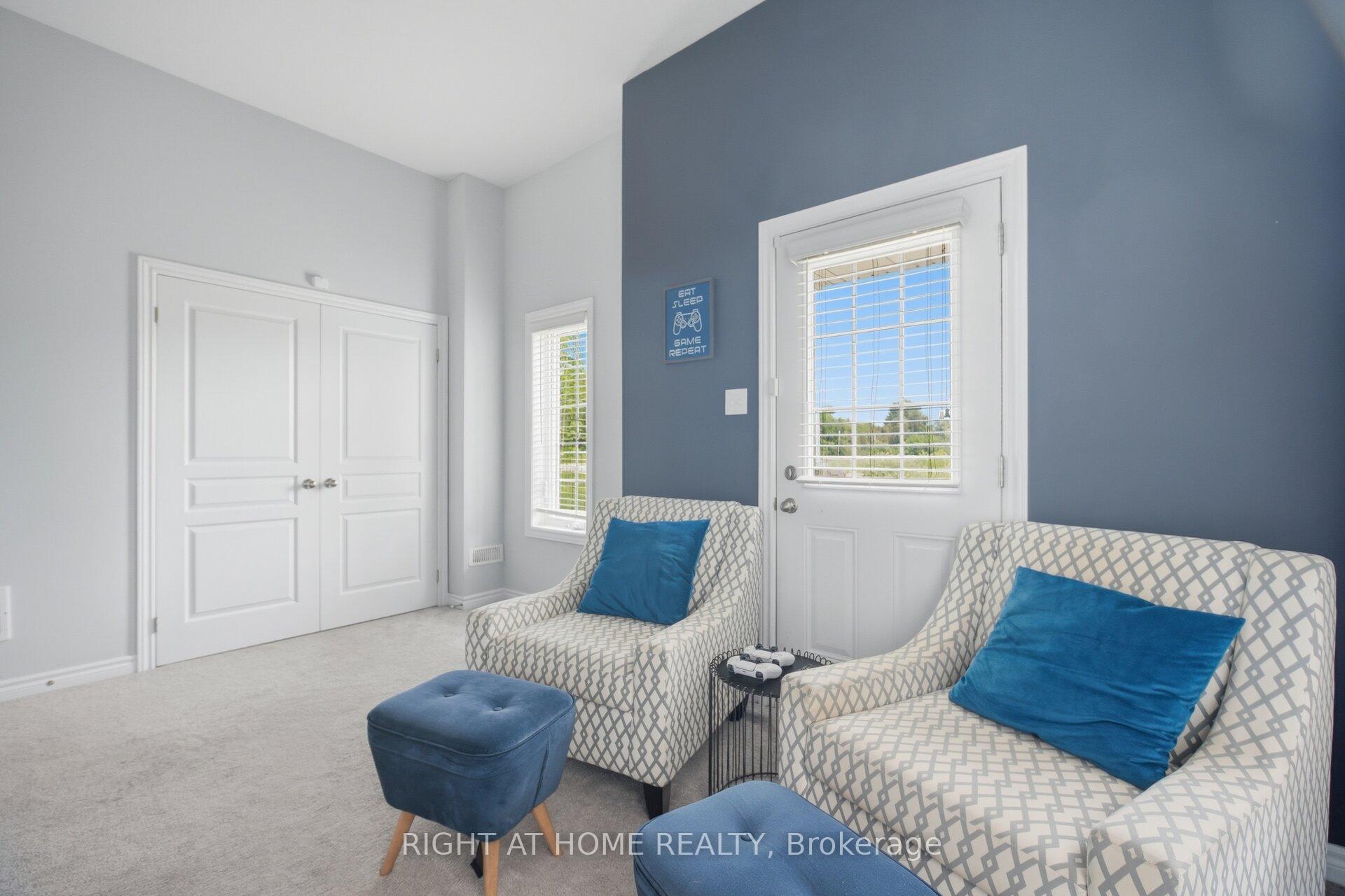 Photo 33 of Unit 73, 88 Decorso Drive, Guelph, Kortright East — HOMEH