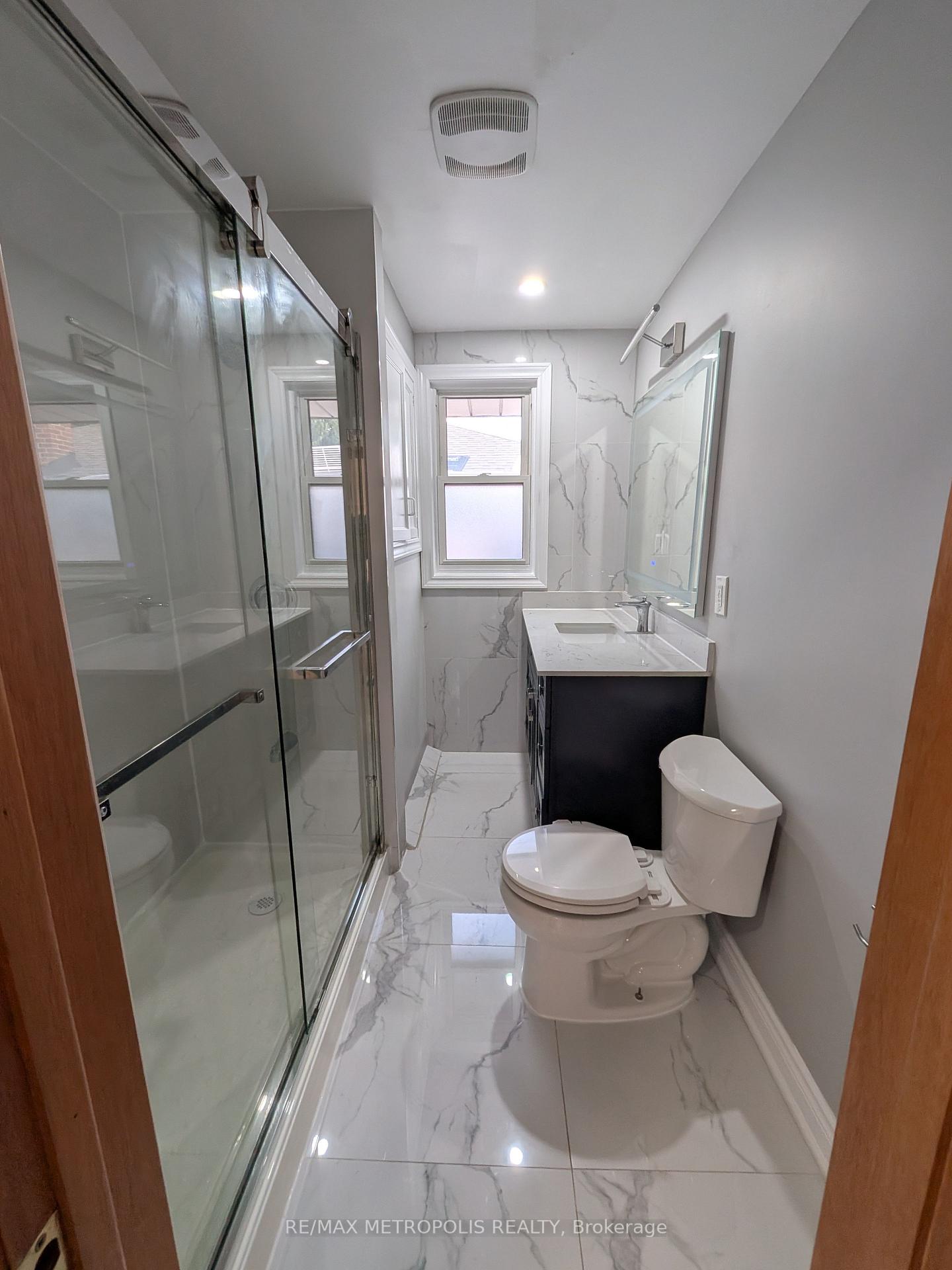 Photo 9 of Unit Main, 43 Lewiston Road, Scarborough, Dorset Park — HOMEH