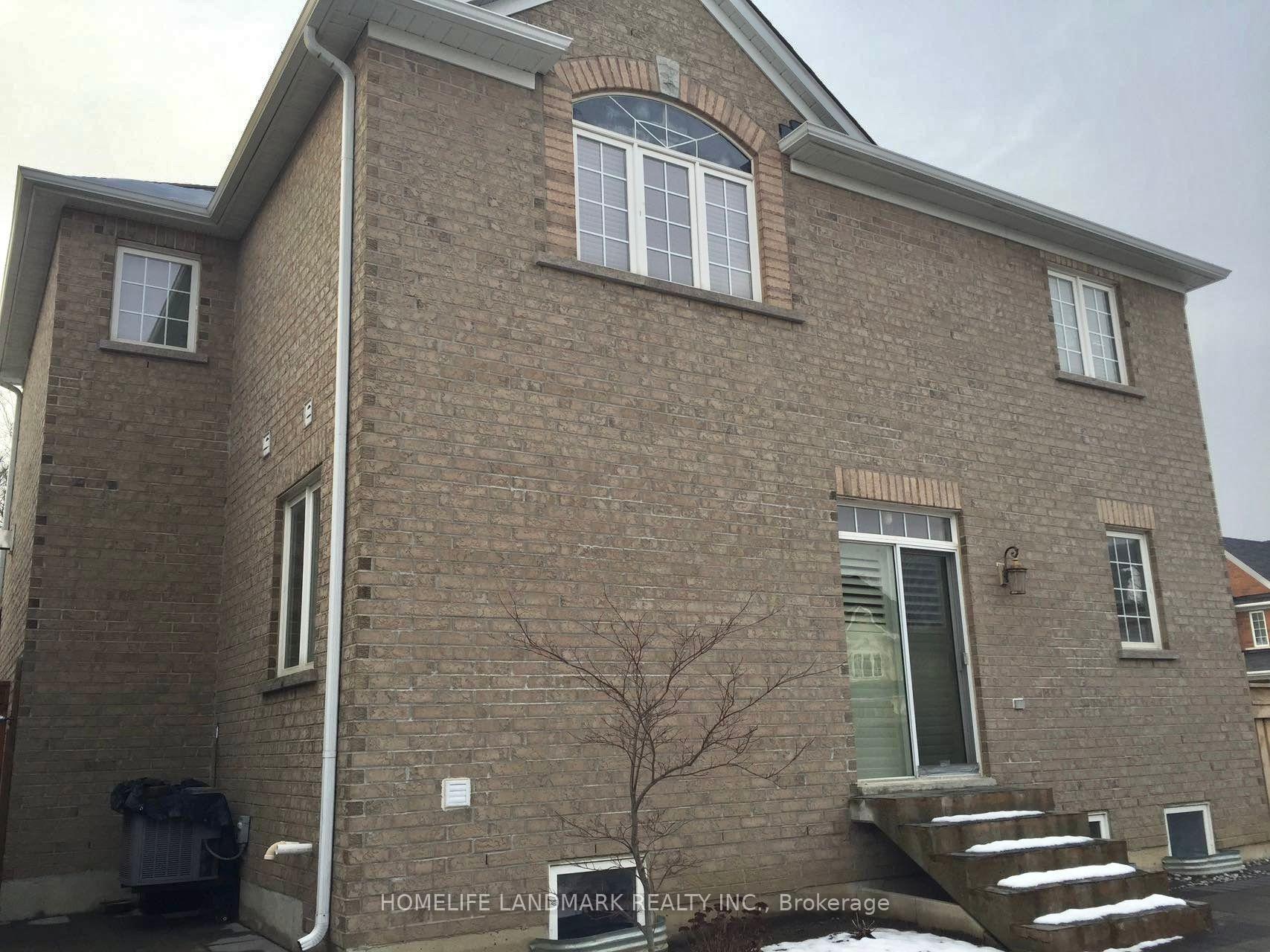Photo 15 of 371 Dowson Loop, Newmarket, Woodland Hill — HOMEH